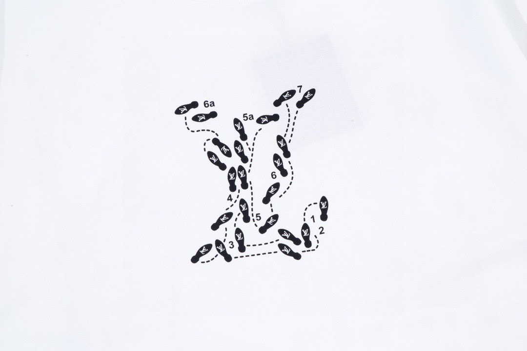 路易威登/Louis Vuitton 夏季新款 发泡字母印花圆领短袖T恤 白色/黑色