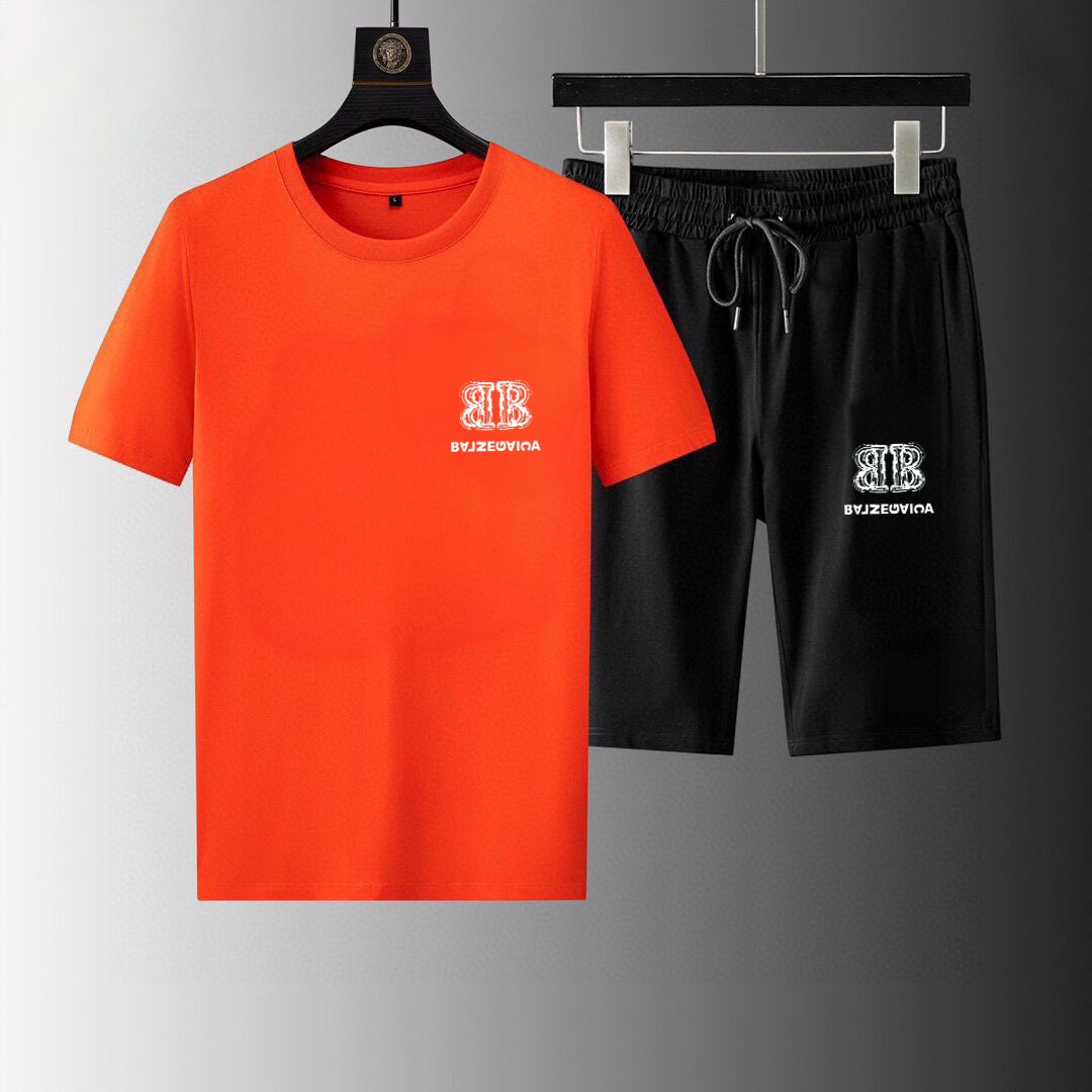 Balenciaga 品牌【BALENCIAGA 巴黎世家】 2025新款男士短袖短裤套装 销售 市面高端版本 手感细腻柔软 让你穿着更加舒适 立体裁剪版型超赞 尺码:M-5XL下单请报身高体重