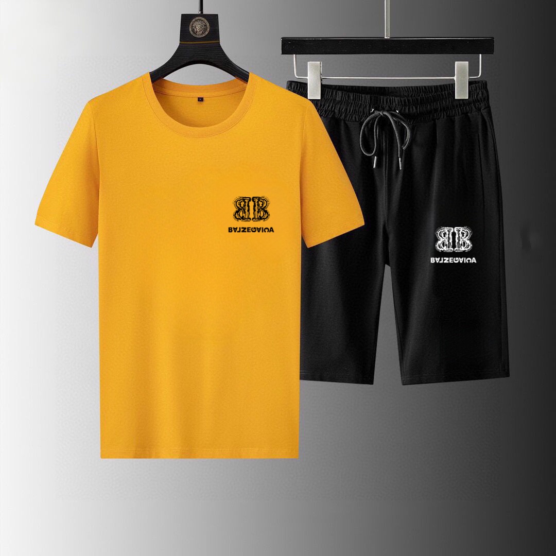 Balenciaga 品牌【BALENCIAGA 巴黎世家】 2025新款男士短袖短裤套装 销售 市面高端版本 手感细腻柔软 让你穿着更加舒适 立体裁剪版型超赞 尺码:M-5XL下单请报身高体重