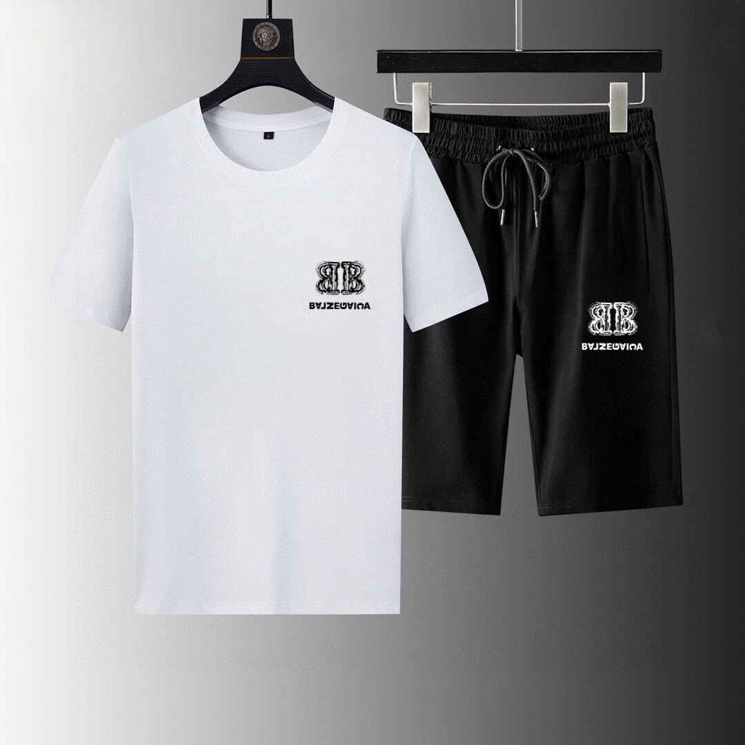 Balenciaga 品牌【BALENCIAGA 巴黎世家】 2025新款男士短袖短裤套装 销售 市面高端版本 手感细腻柔软 让你穿着更加舒适 立体裁剪版型超赞 尺码:M-5XL下单请报身高体重