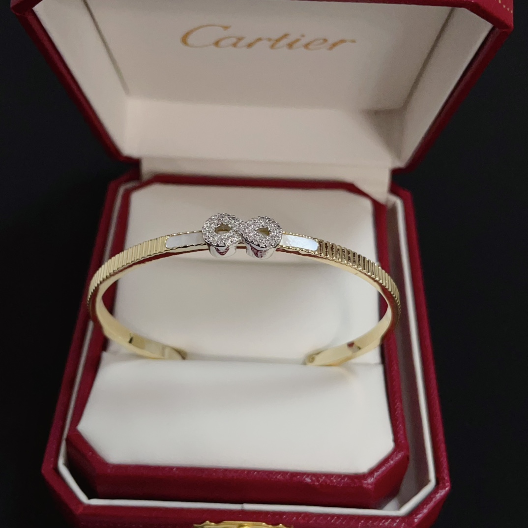 Cartier Diamond Infinity Bracelet - Stylish Bangle for Women, Gold Plated 2 i1750262203 2732 0