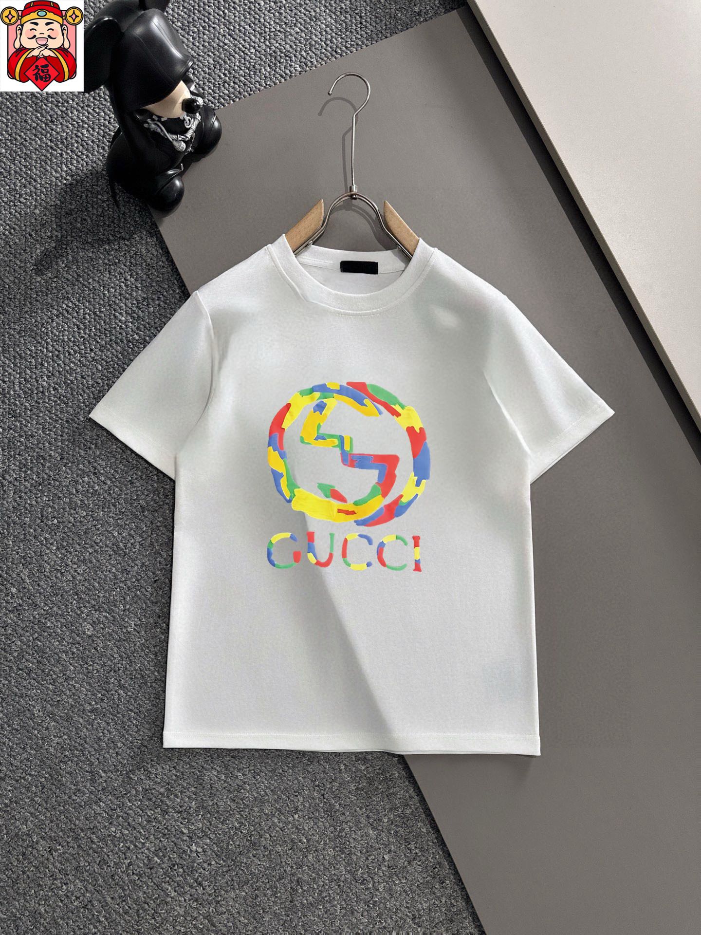 Gucci 品牌【GUCCI 古奇】 2025新款男士短袖短裤套装 销售 市面高端版本 手感细腻柔软 让你穿着更加舒适 立体裁剪版型超赞 尺码:M-5XL下单请报身高体重