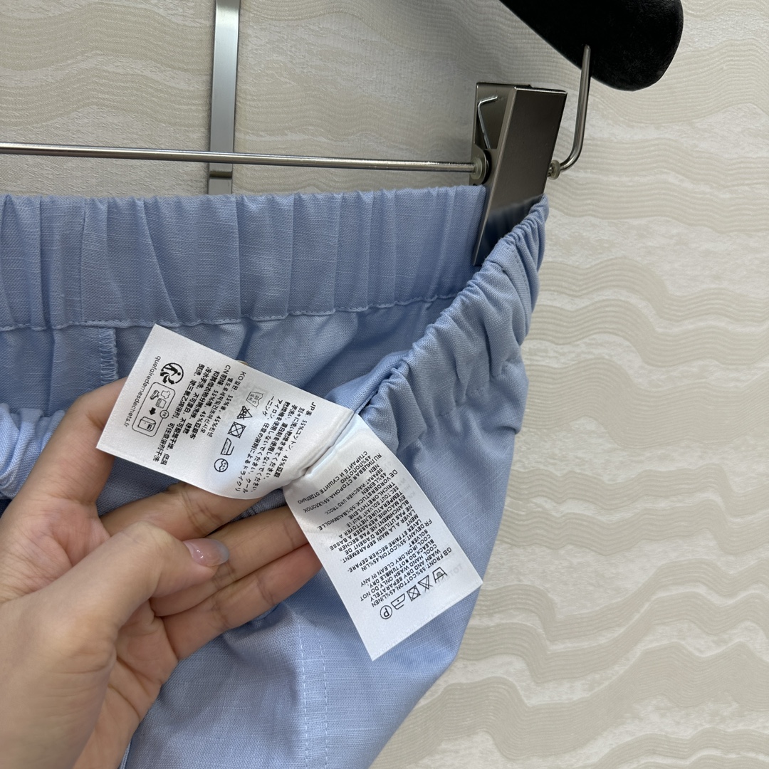 独家首发♥️原单品质TM*长期主义，老钱风松弛感穿搭❤️定型高比例亚麻棉直筒阔腿裤！极简主义风松紧腰设计