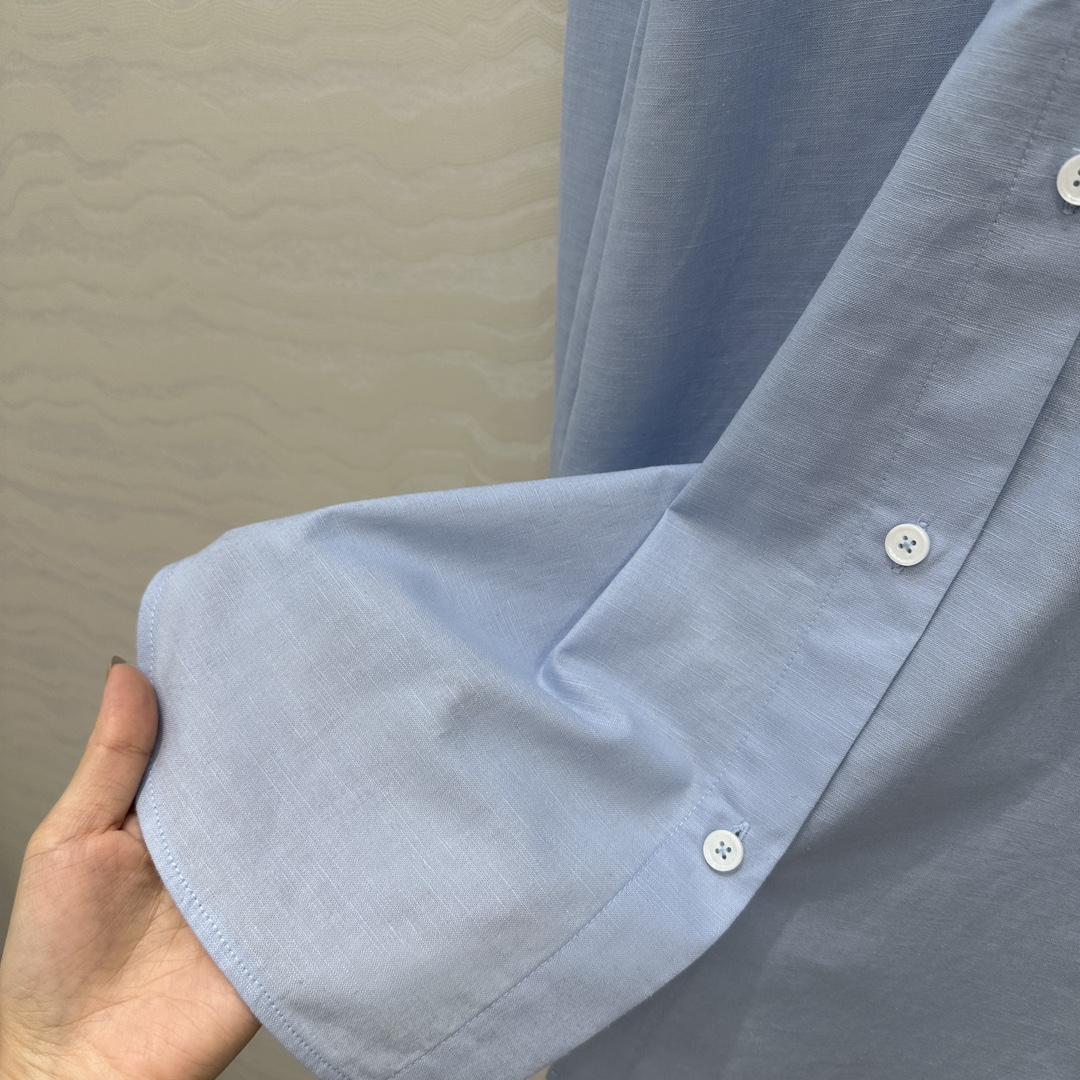 独家首发♥️原单品质TM*长期主义，老钱风松弛感穿搭❤️定型高比例亚麻棉大衬衫！极简主义风宽松版型设计随