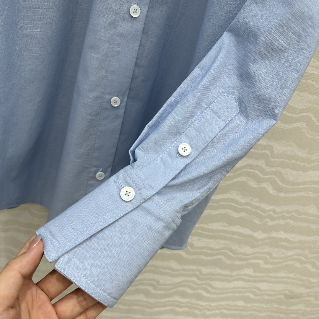 独家首发♥️原单品质TM*长期主义，老钱风松弛感穿搭❤️定型高比例亚麻棉大衬衫！极简主义风宽松版型设计随