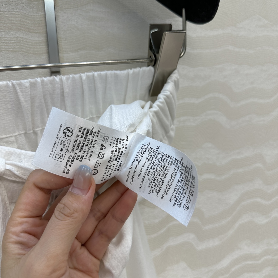 独家首发♥️原单品质TM*长期主义，老钱风松弛感穿搭❤️定型高比例亚麻棉直筒阔腿裤！极简主义风松紧腰设计