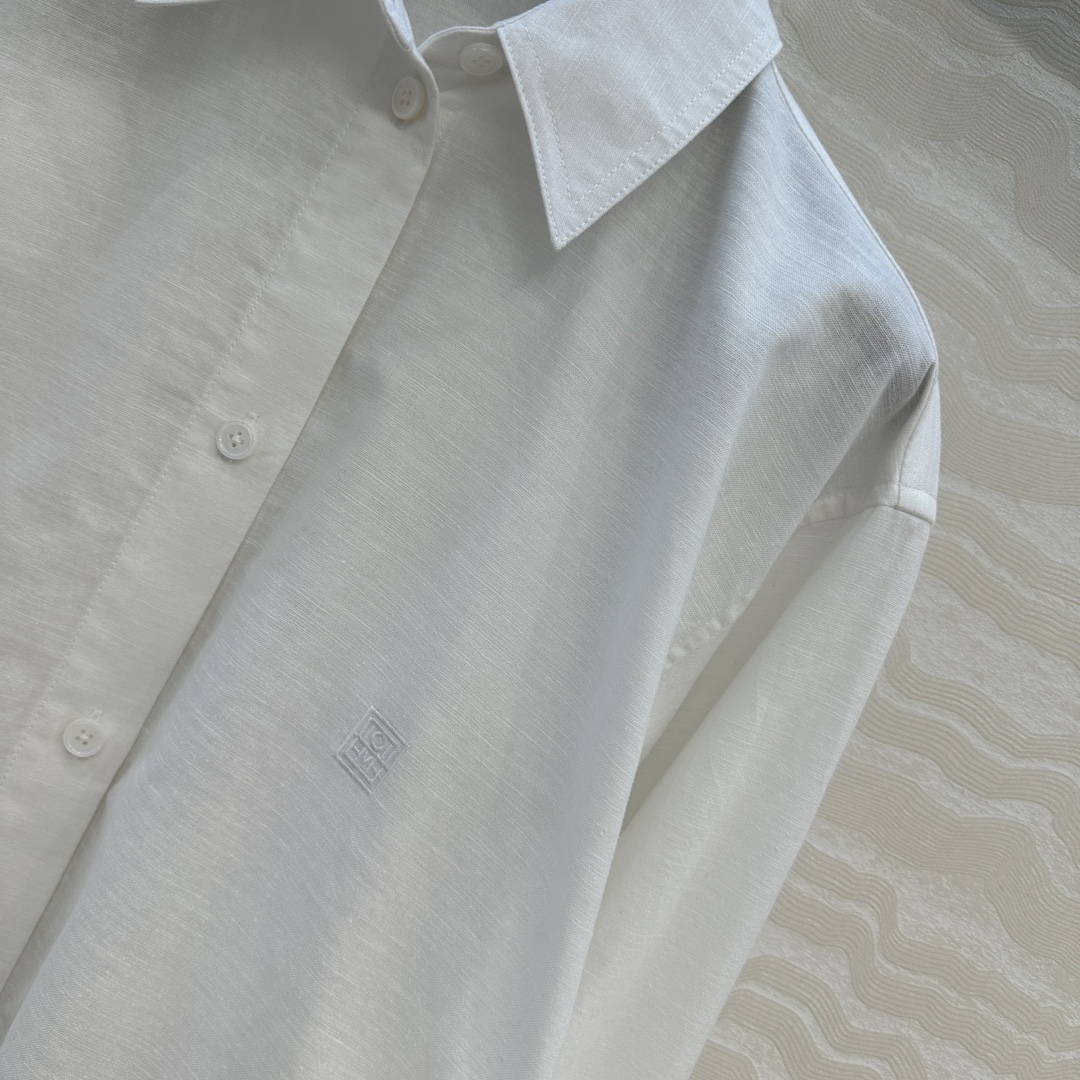 独家首发♥️原单品质TM*长期主义，老钱风松弛感穿搭❤️定型高比例亚麻棉大衬衫！极简主义风宽松版型设计随