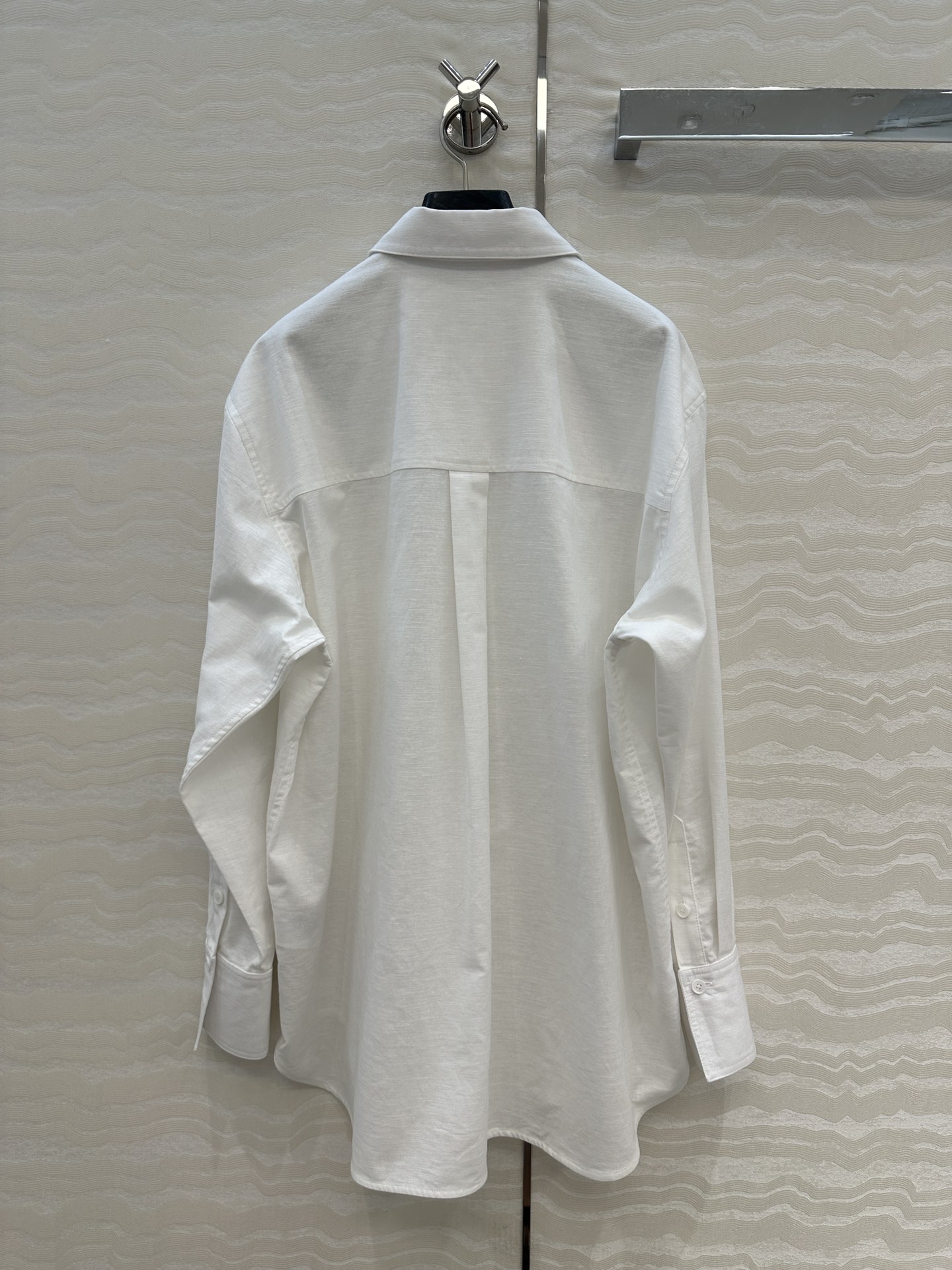 独家首发♥️原单品质TM*长期主义，老钱风松弛感穿搭❤️定型高比例亚麻棉大衬衫！极简主义风宽松版型设计随