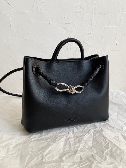 Bottega Veneta Andiamo Small Smooth Leather Bag - Timeless Elegance and Style 9 Bottega Veneta Andiamo Small Smooth Leather Bag - Timeless Elegance and Style