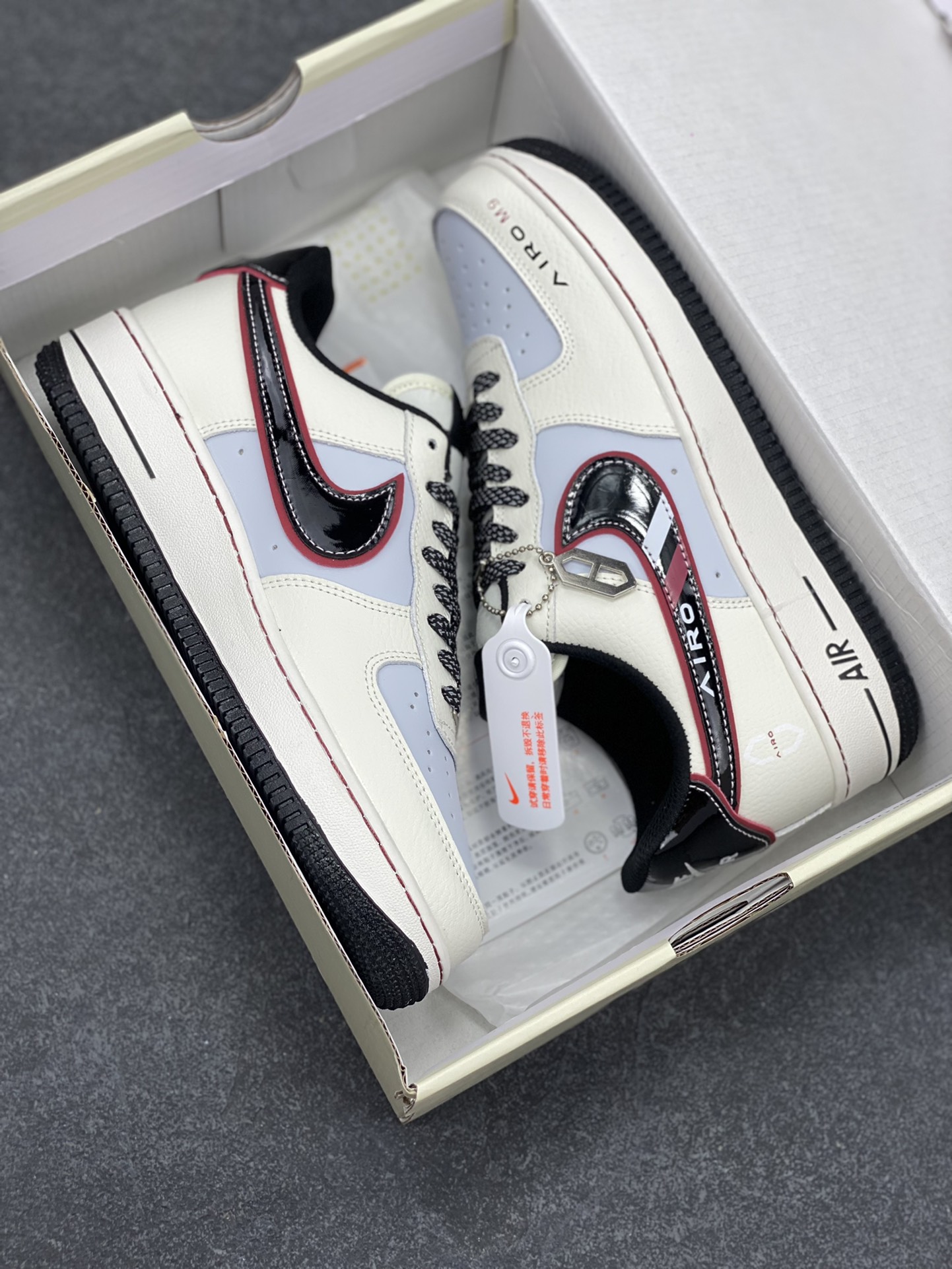 图片[9]-Nike Air Force 1 Low 空军一号低帮百搭休闲运动板鞋。柔软、弹性十足的缓震性能和出色的中底设计，横跨复古与现代的外型结合，造就出风靡全球三十多年的Force 1，直到今天还深受青睐。 货号：XS1958-809 尺码：36 36.5 37.5 38 38.5 39 40 40.5 41 42 42.5 43 44 44.5 45-选品中心