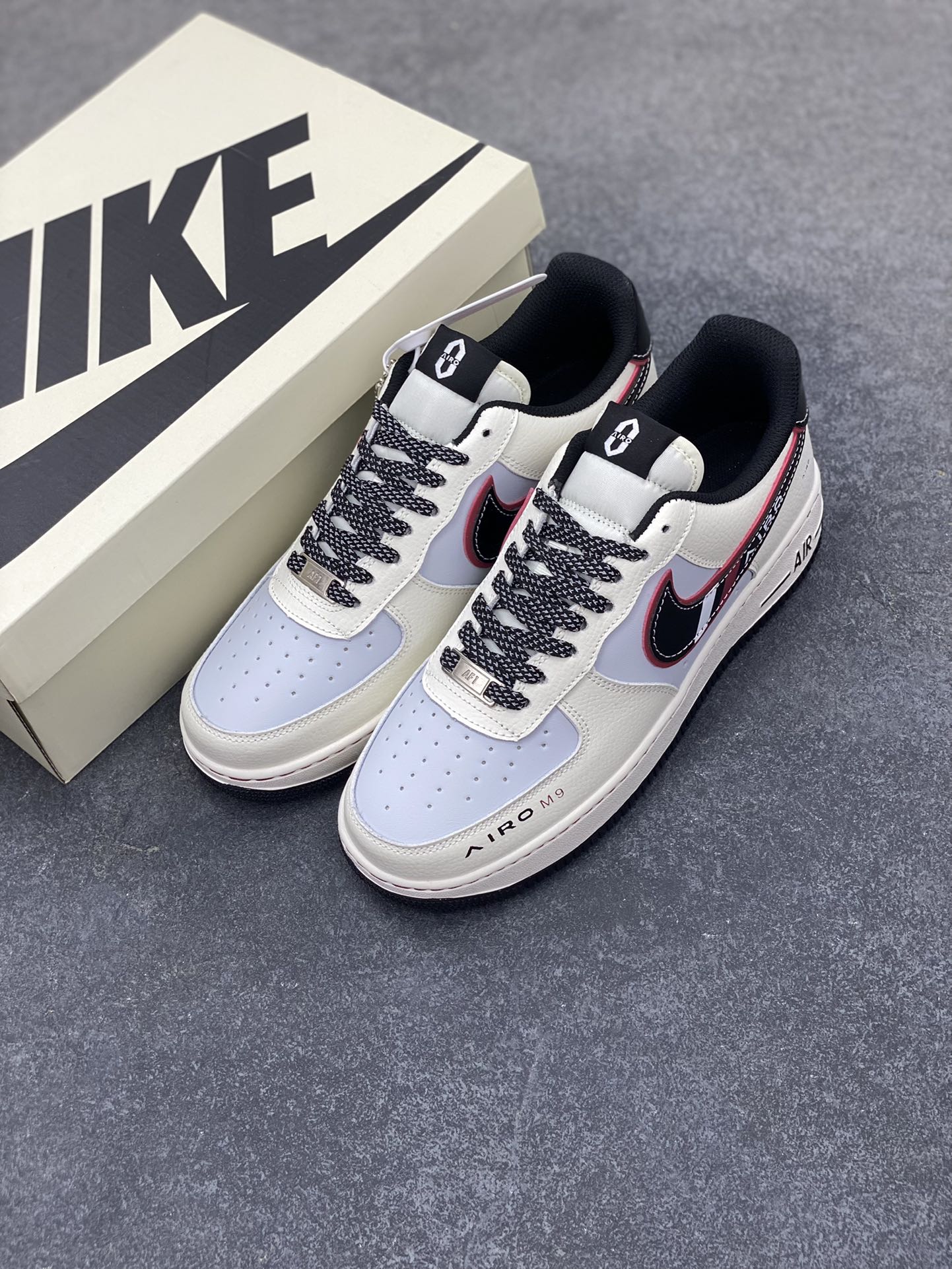 图片[8]-Nike Air Force 1 Low 空军一号低帮百搭休闲运动板鞋。柔软、弹性十足的缓震性能和出色的中底设计，横跨复古与现代的外型结合，造就出风靡全球三十多年的Force 1，直到今天还深受青睐。 货号：XS1958-809 尺码：36 36.5 37.5 38 38.5 39 40 40.5 41 42 42.5 43 44 44.5 45-选品中心