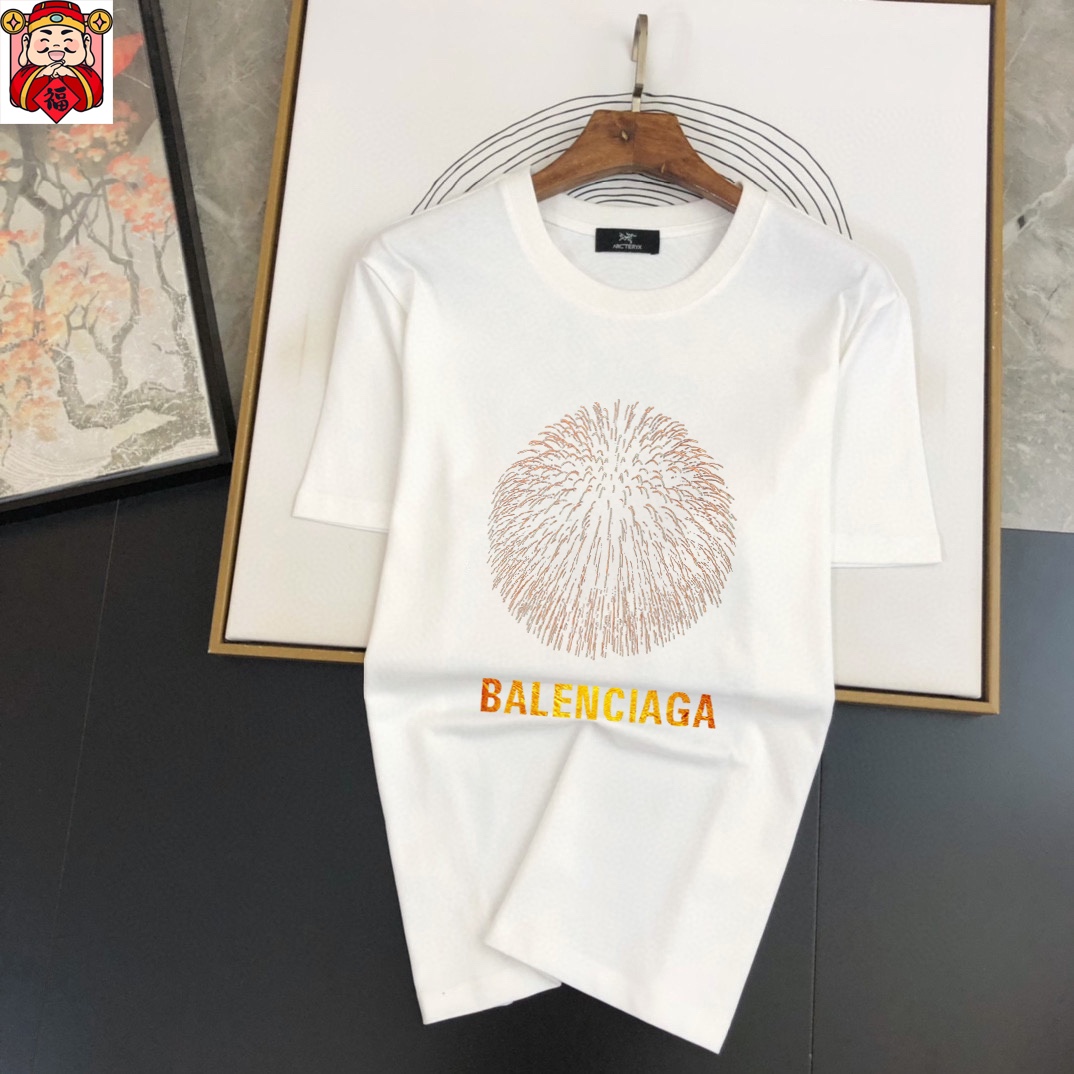 Balenciaga 品牌【BALENCIAGA 巴黎世家】 2025新款男士短袖短裤套装 销售 市面高端版本 手感细腻柔软 让你穿着更加舒适 立体裁剪版型超赞 尺码:M-5XL下单请报身高体重