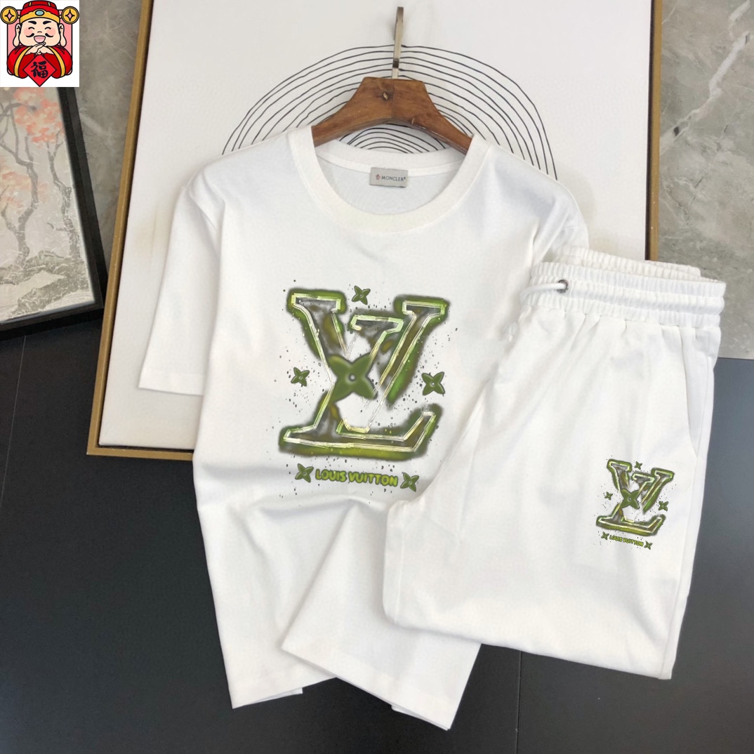 Louis Vuitton 品牌【LV路易威登】 2025新款男士短袖短裤套装 销售 市面高端版本 手感细腻柔软 让你穿着更加舒适 立体裁剪版型超赞 尺码:M-5XL下单请报身高体重