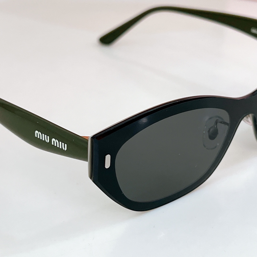  MIU MI*
MOD：SMU 57WS
Size：144口0-152
🔝🔝