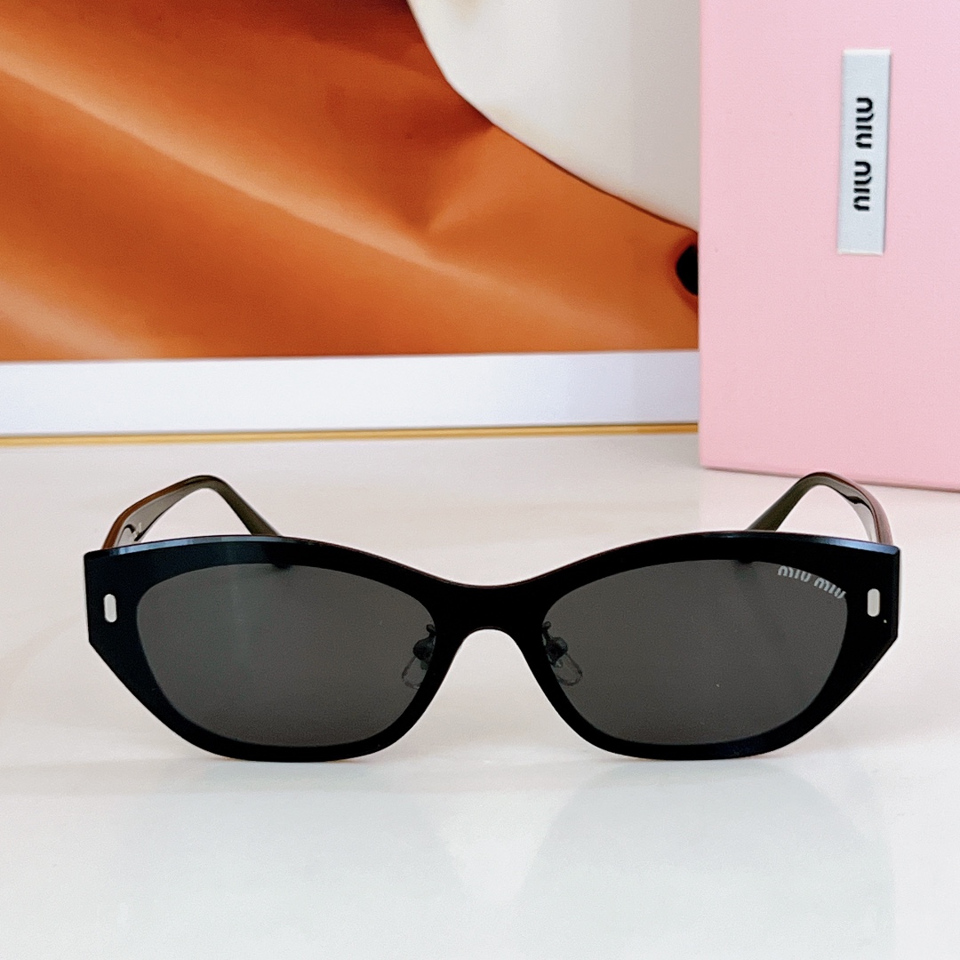 MIU MI*
MOD：SMU 57WS
Size：144口0-152
🔝🔝
