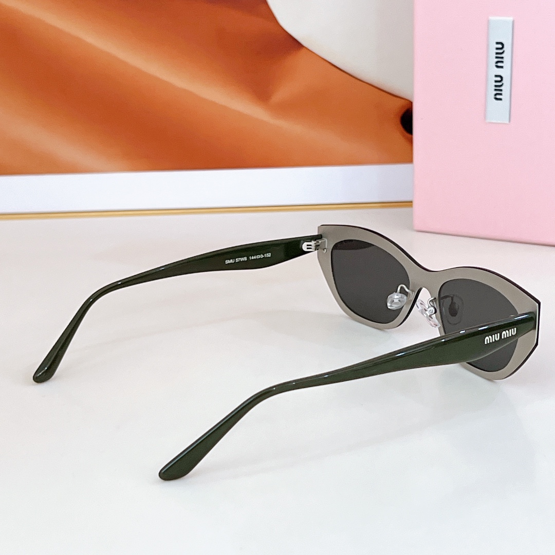  MIU MI*
MOD：SMU 57WS
Size：144口0-152
🔝🔝
