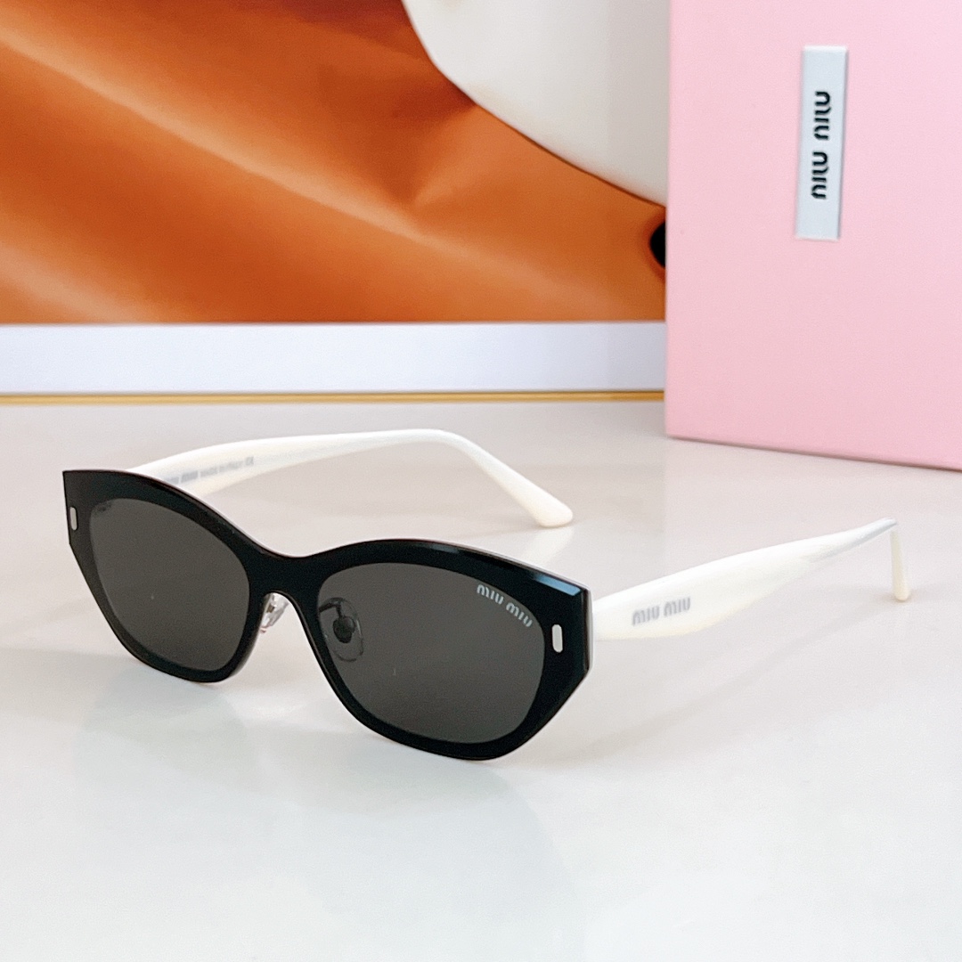  MIU MI*
MOD：SMU 57WS
Size：144口0-152
🔝🔝