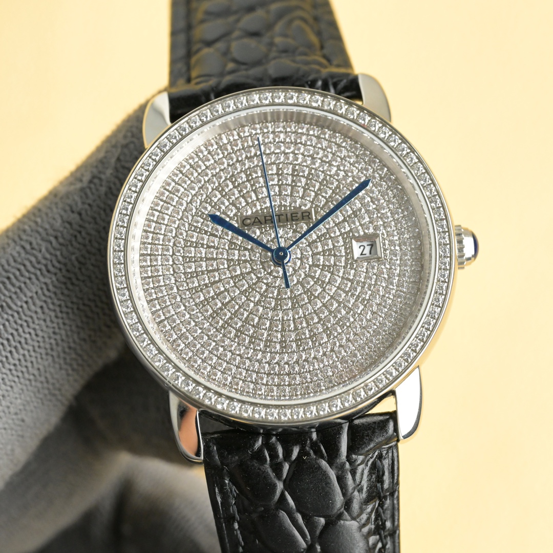 NO:338390,Unified Cartier Cartier London Star Series, boutique men's watches, classic large three-needle design, noble and atmospheric, gentlemanly style, excellent quality, hot selling throughout the city. It adopts imported Citizen 8215 fully automatic mechanical movement (zero rework), top-grade 316 stainless steel case, imported calfskin strap, sapphire anti-magic mirror, size 42 mm, thickness 10 mm, cartier, cartier, cowhide19860909统一 卡地亚 Cartier 伦敦满天星系列,精品男士腕表,经典大三针设计,尊贵大气,绅士风范,卓越品质,热卖全城.采用进口西铁城8215全自动机械机芯（零返修）,顶级316精钢表壳,进口小牛皮表带,蓝宝石抗魔镜面,尺寸42毫米厚度10毫米,,cartier,cartier,cowhide,Watch