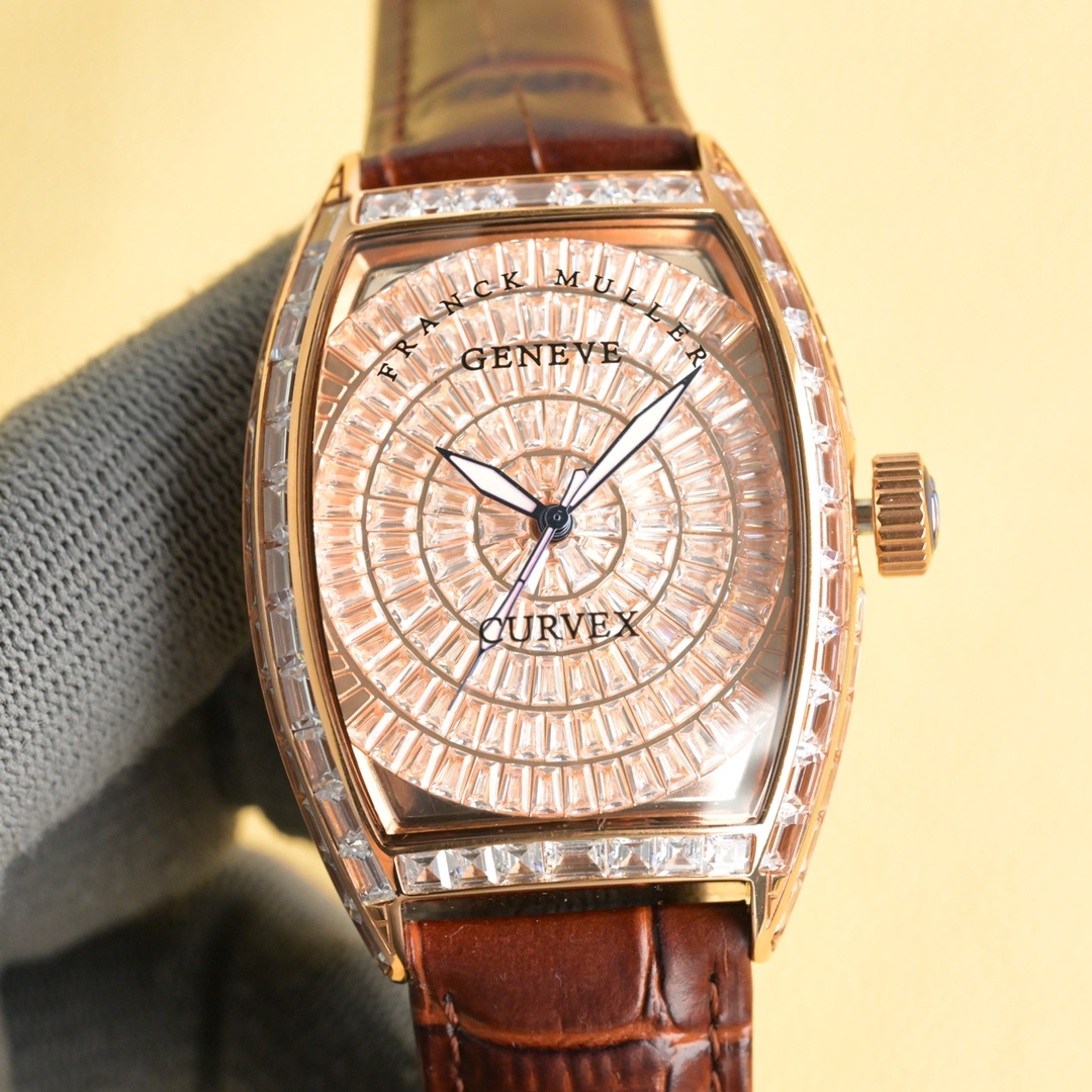 NO:338401,Unified FM [Frank Muller] luxury version full-circular diamond new model!  1【Size】Diameter 43mm X53mm!  Thickness 12 mm!  2 [Movement] Equipped with imported Citizen 8215 fully automatic movement machinery, stable walking time and zero rehabilitation!  3 [Shell cover] The ring mouth is created with the master's heart, top-quality zircon, and a luxurious work!  The more you appreciate the masterpieces of Taiwanese factory, the more you know how to appreciate them!  You deserve it!  franck muller19860909统一 FM【法兰克穆勒】奢华版全方钻新款！ 1【尺寸】直径43毫米X53毫米！厚度12毫米！ 2【机芯】搭载进口西铁城8215全自动机芯机械,走时稳定,零返修！ 3【壳套】圈口利用大师倾心打造,顶级锆石,奢华之作！ 台湾厂匠心巨作 越欣赏,越懂得欣赏！您值得拥有！,,franck muller,Watch