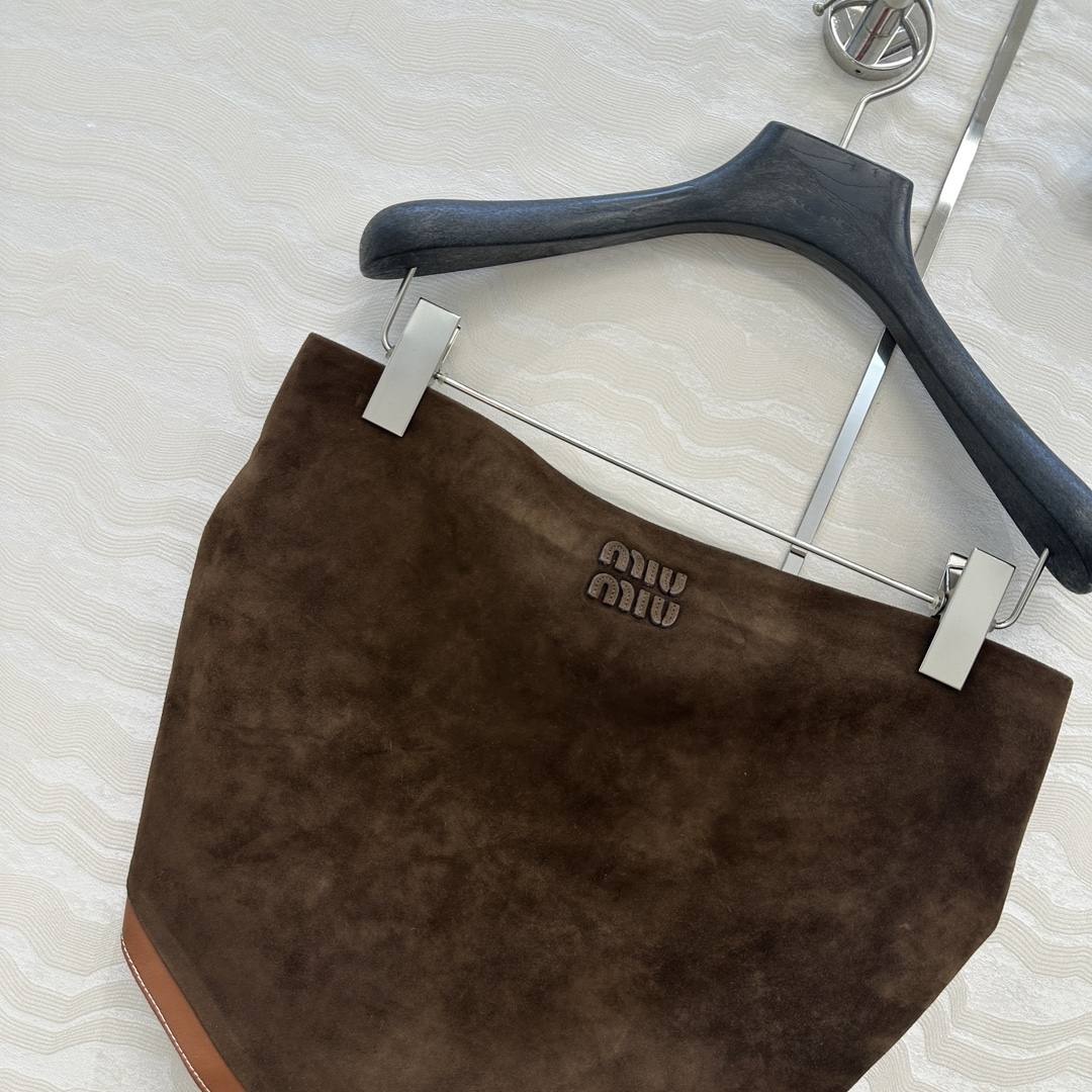 独家首发❤️高端品质控必入！miu系少女可露丽风🤎张元英同款🤎独家定制麂皮绒面工艺🤞知识分子复古棕色系麂