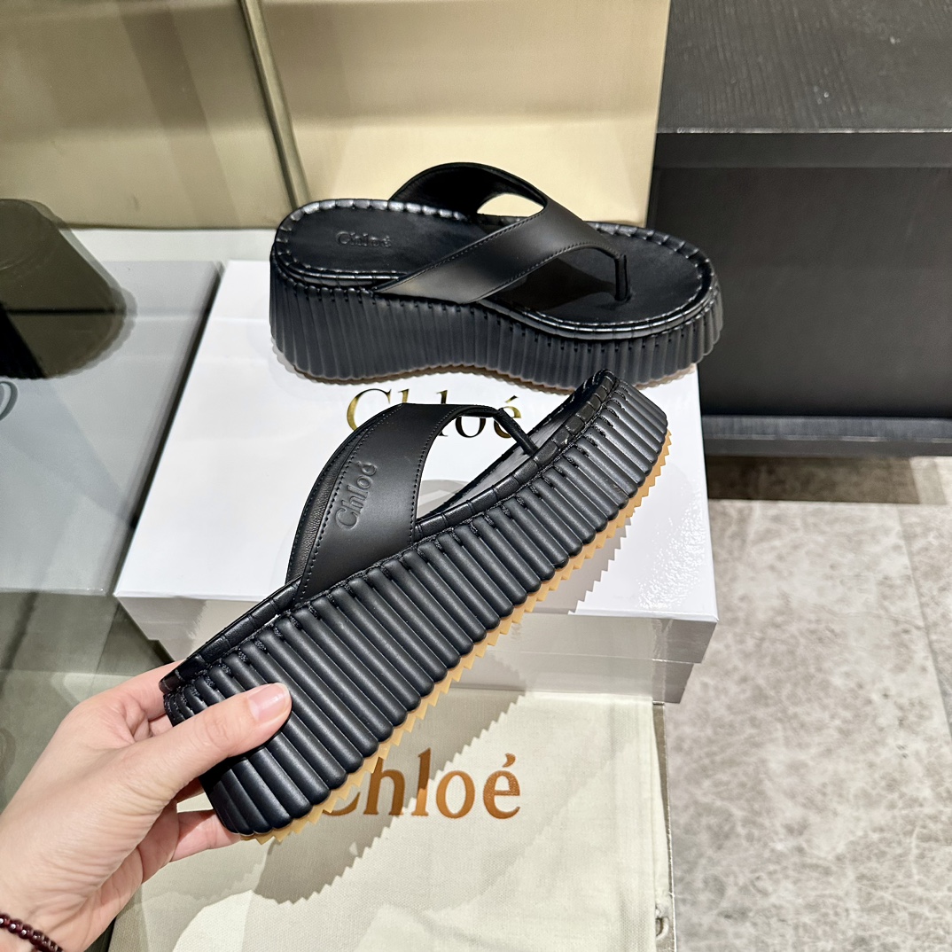 “Unique Factory Price Upgrade: Chloe’s Korean High-Density Bubble Sole Shoes” - 图片 3