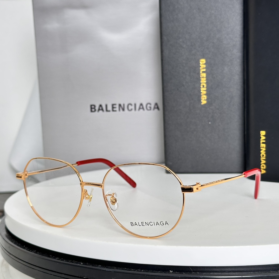  ‼️BALENCIAG*巴黎*世家⚜️⚜️⚜️MODEL：BB0168O ⚜️⚜️SIZE：56口17