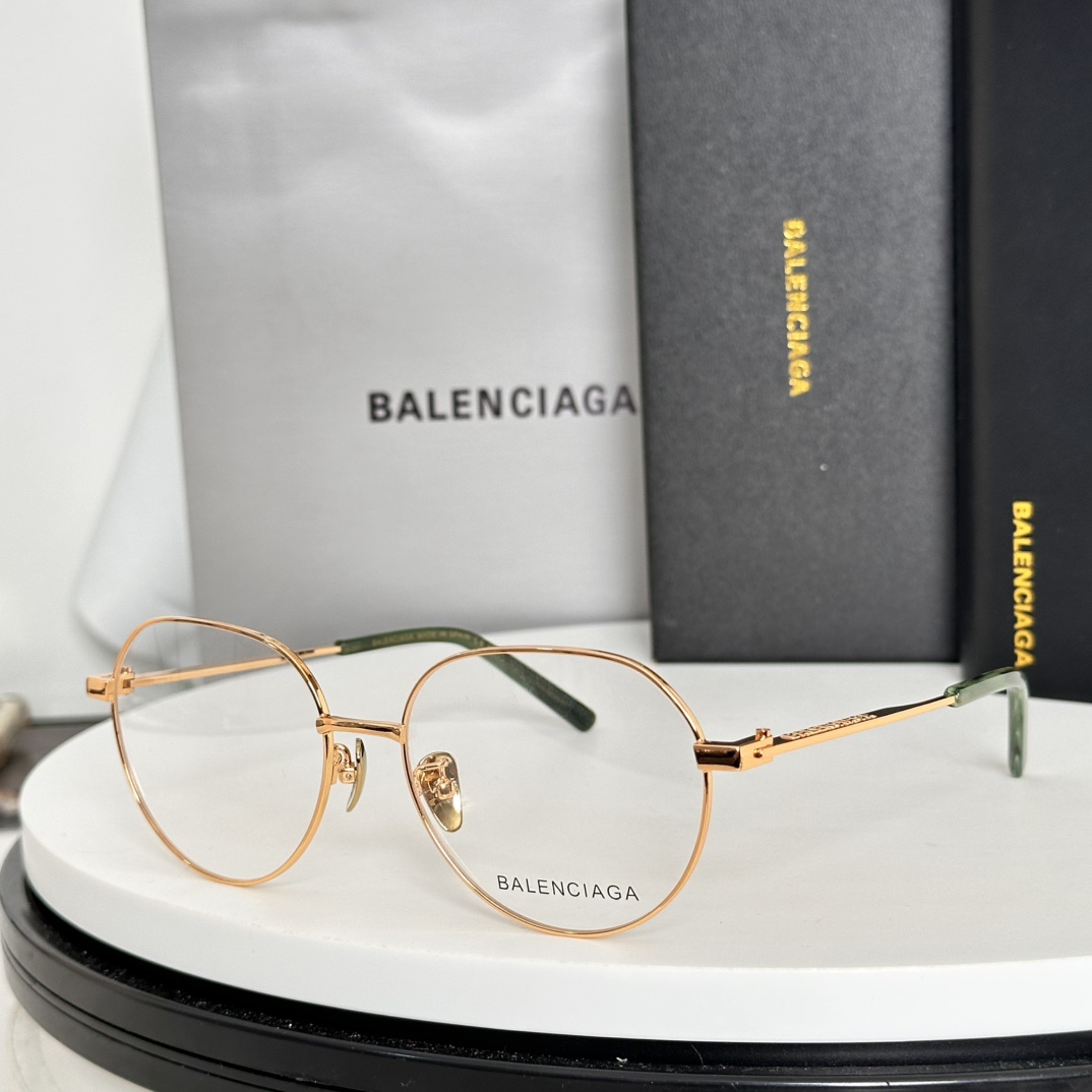  ‼️BALENCIAG*巴黎*世家⚜️⚜️⚜️MODEL：BB0168O ⚜️⚜️SIZE：56口17