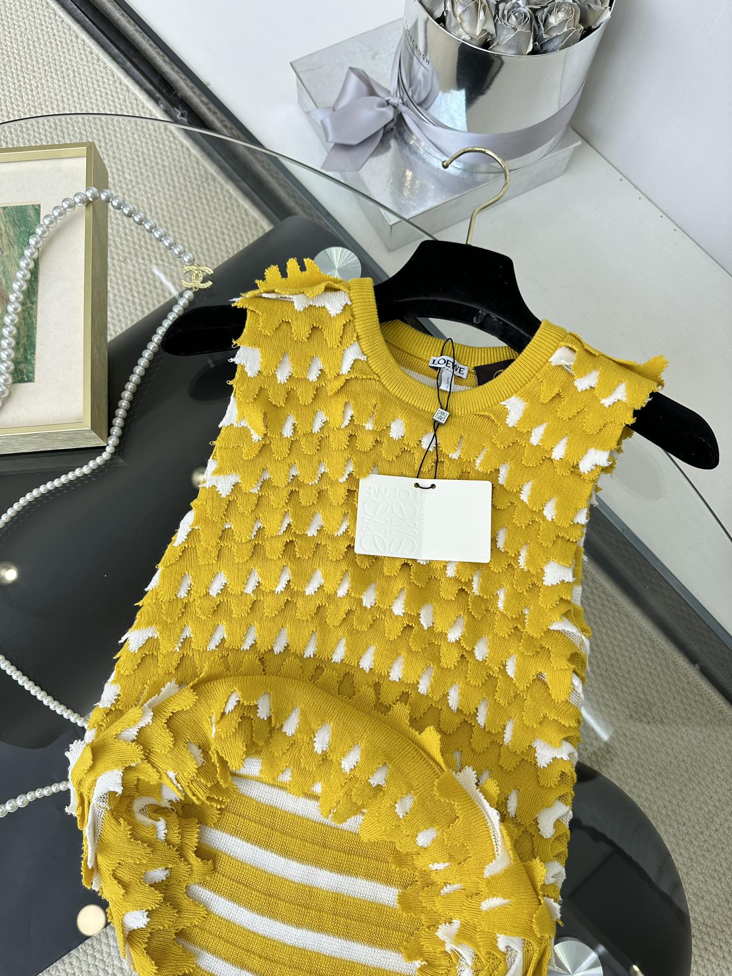 Cotton Knit Tank Top with Scalloped Hem - Breathable & Stylish 7 i1750498432 1981 5