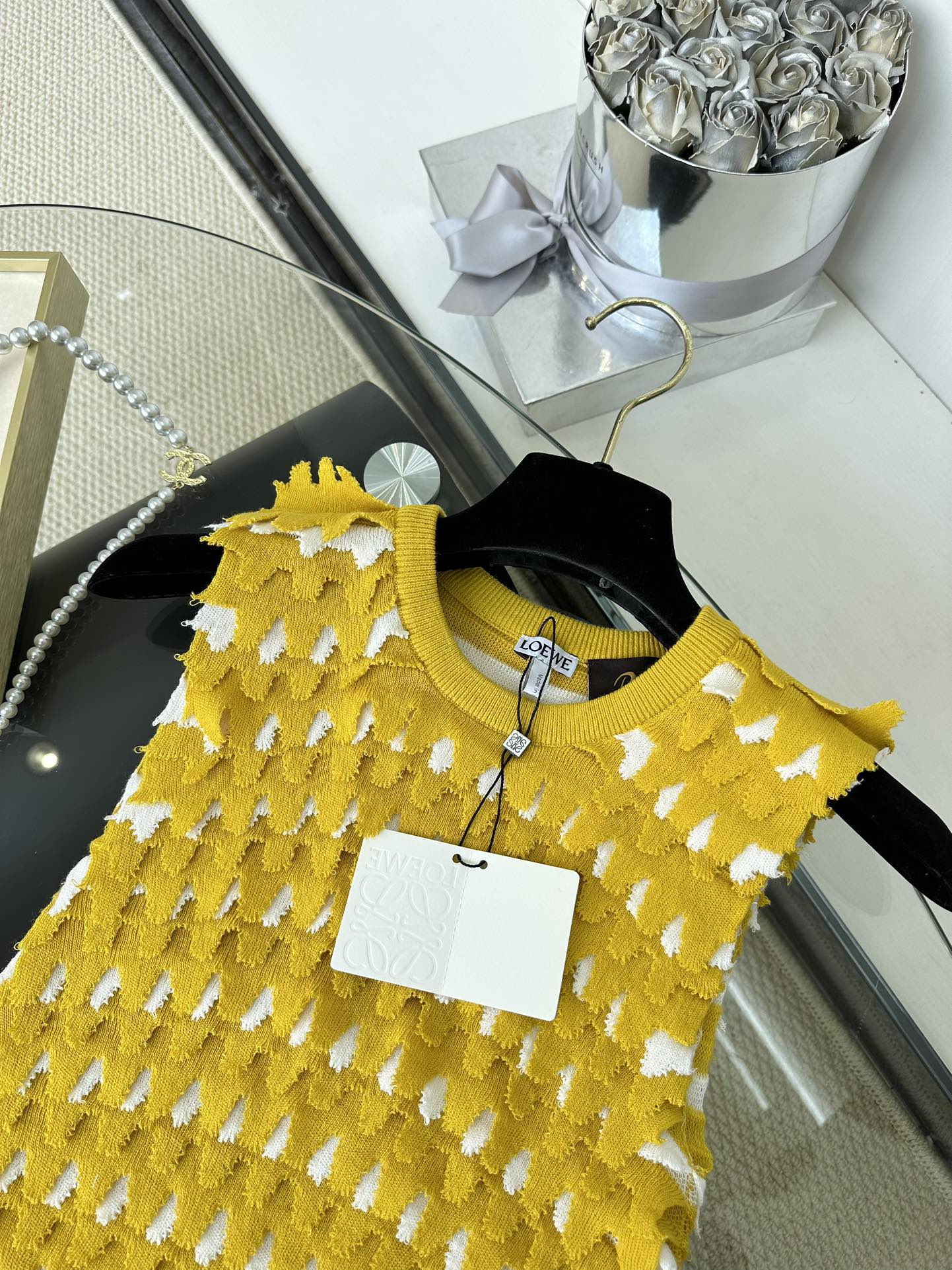 Cotton Knit Tank Top with Scalloped Hem - Breathable & Stylish 8 i1750498432 3410 6