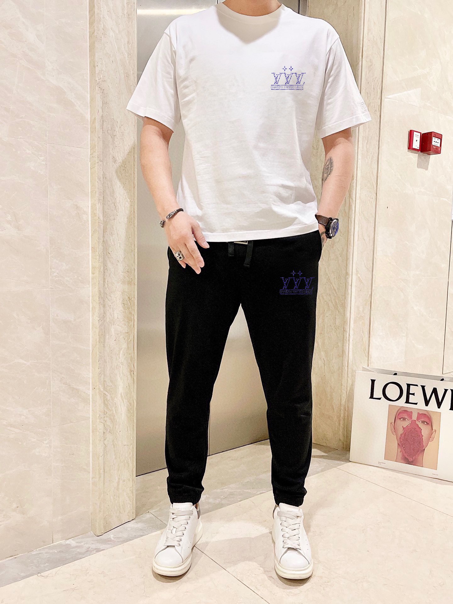 Louis Vuitton LV路易威登 (胖子福音) 2025 世界知名奢侈品牌