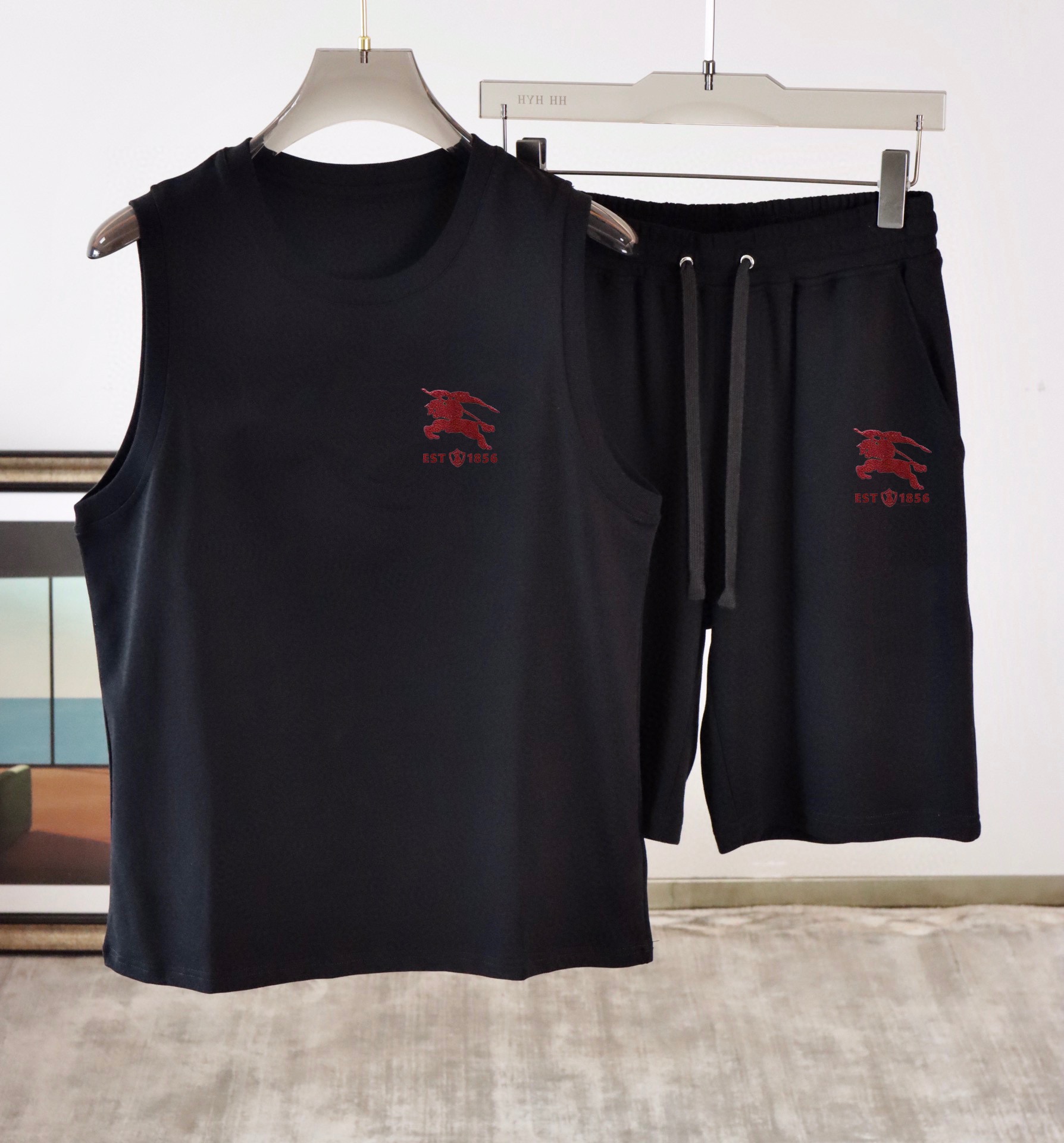 Burberry 品牌【BURBERRY 巴宝莉】2025春夏季新品背心套装