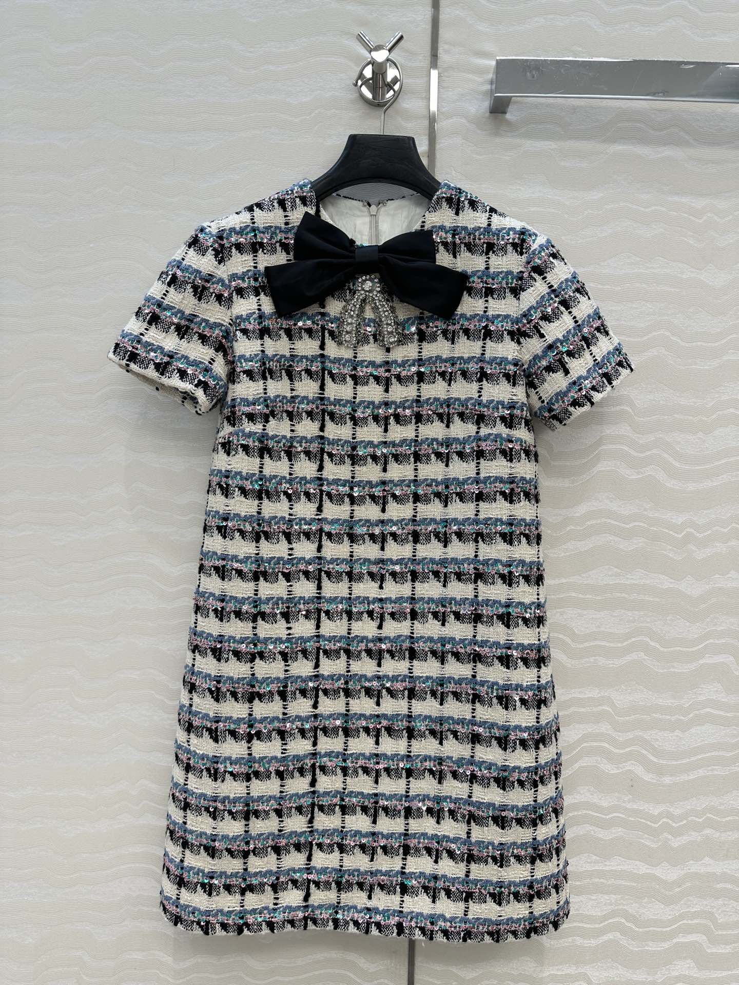 独家首发❤️原单品质❤️V系财阀千金穿搭！白富美必入～何超琼同款名媛风连衣裙！高定珠片彩纱格纹编织软花呢