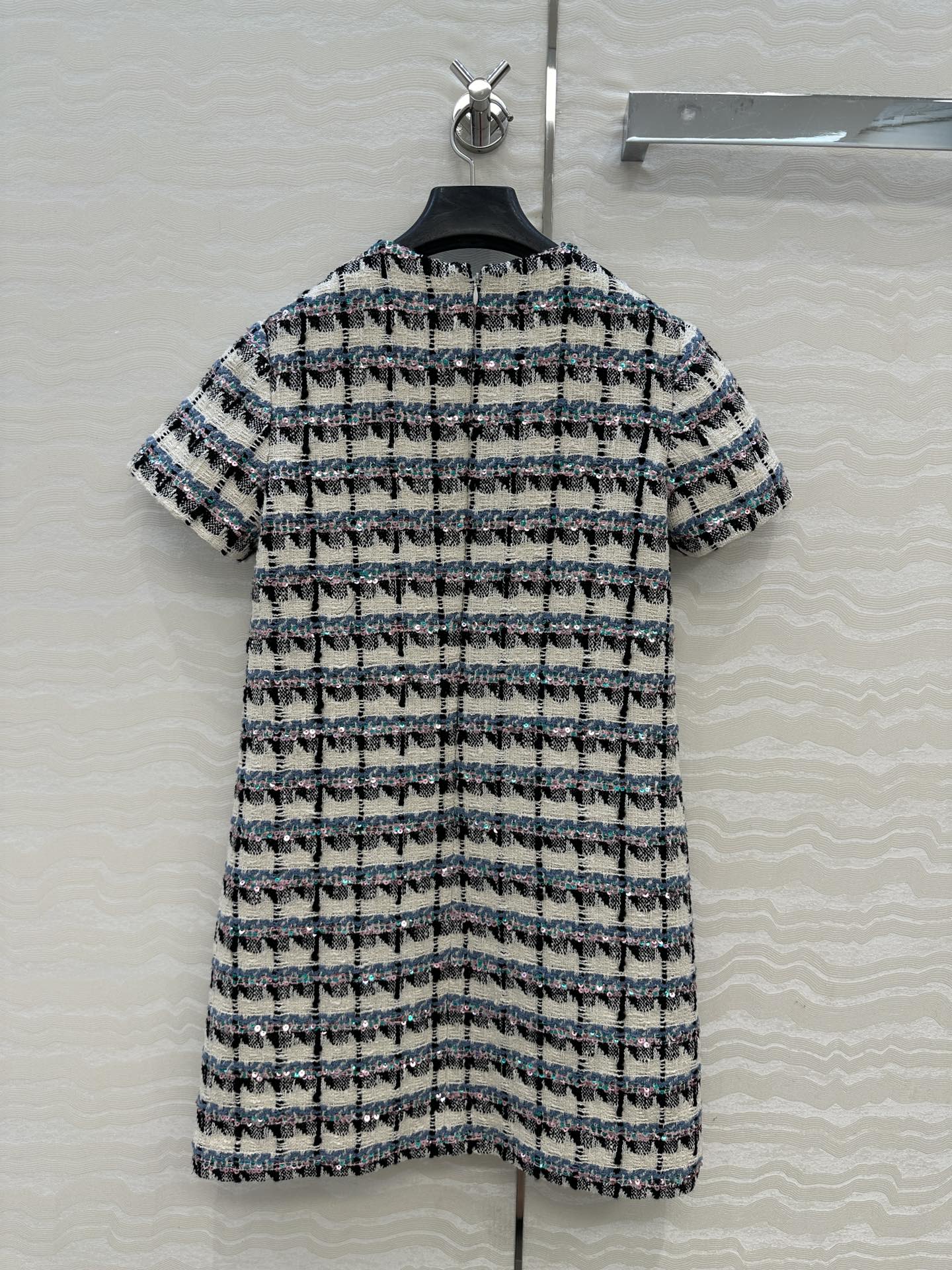 独家首发❤️原单品质❤️V系财阀千金穿搭！白富美必入～何超琼同款名媛风连衣裙！高定珠片彩纱格纹编织软花呢