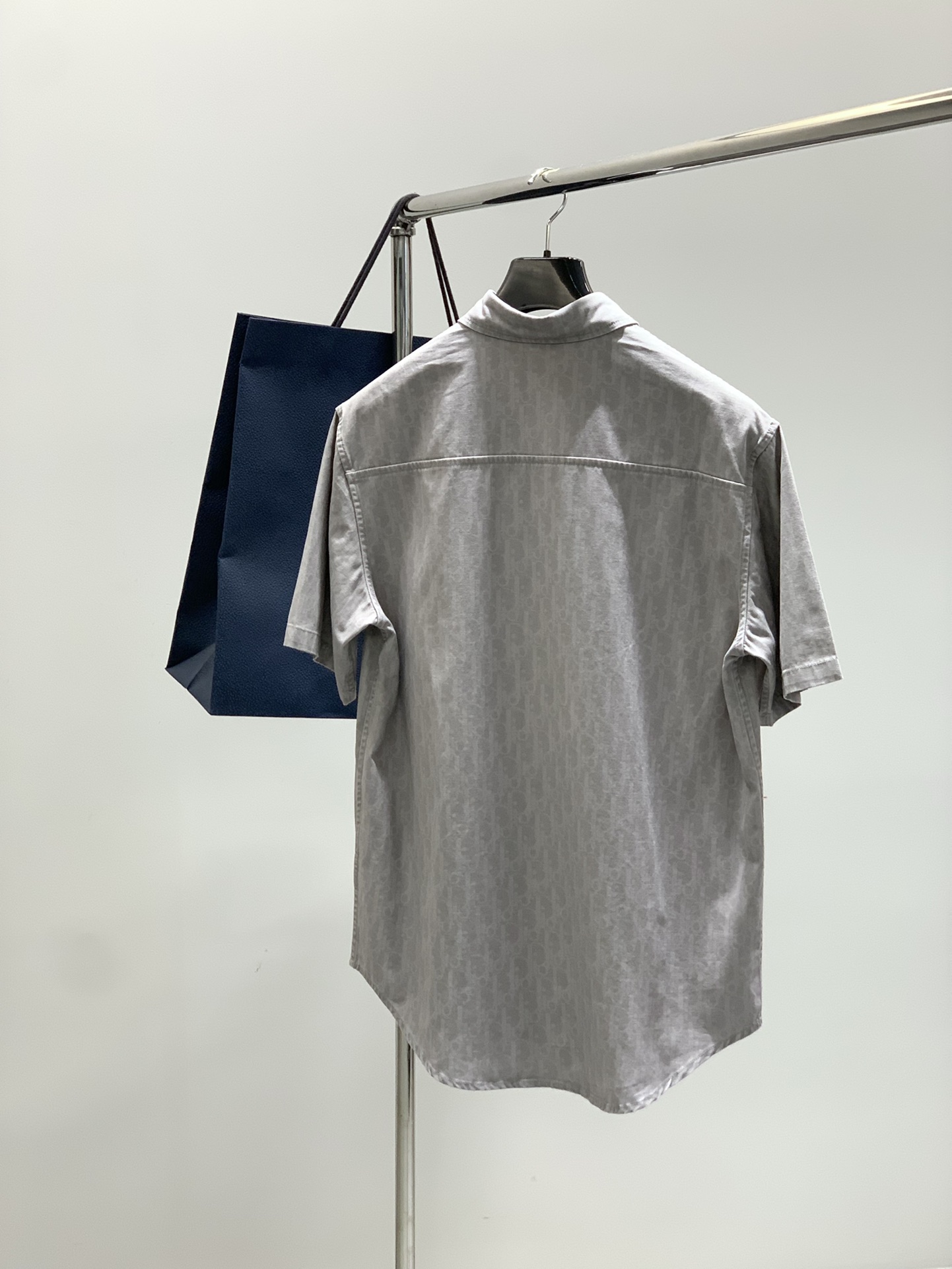 衣服，短裤，Dior 迪奥， 2025夏季新品，专柜同步有售，简约时尚休闲短袖套装，原版进口面料，舒适透