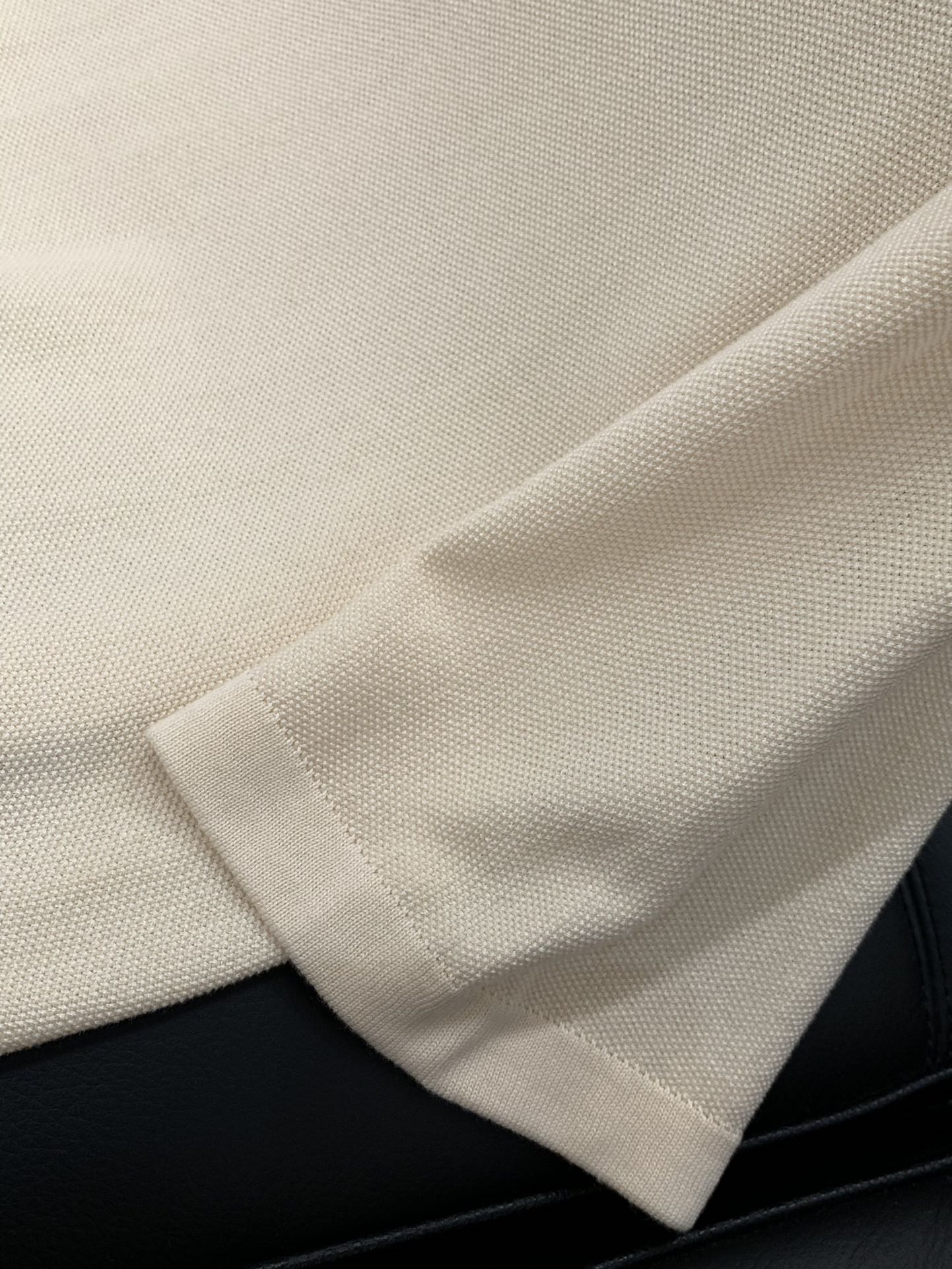 ，lp。(Loro Piana )，2025夏季最新品，专柜同步有售，原单狠货，时尚休闲圆领短针织袖T恤