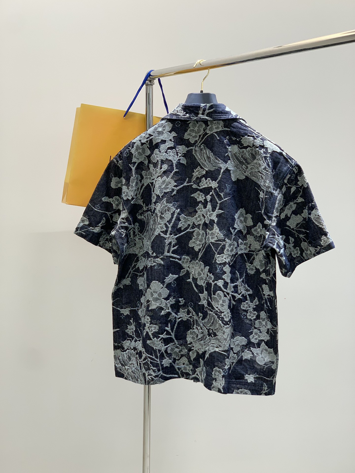 衣服，裤子，LouisVuitton 路易威登，2025春季最新款，专柜同步有售，原单狠货，时尚休闲牛仔