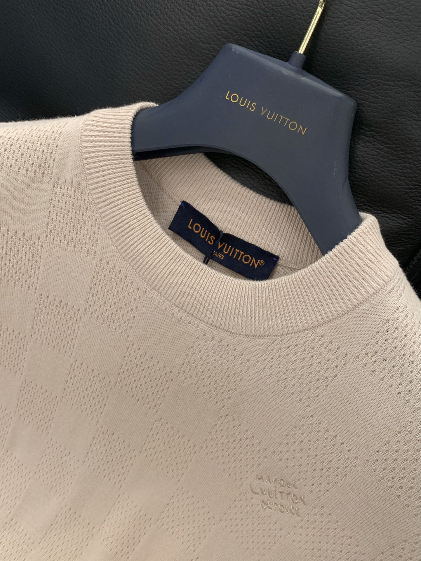 ，LouisVuitton 路易威登，2025夏季最新款，专柜同步有售，原单狠货，时尚休闲圆领短袖T恤，
