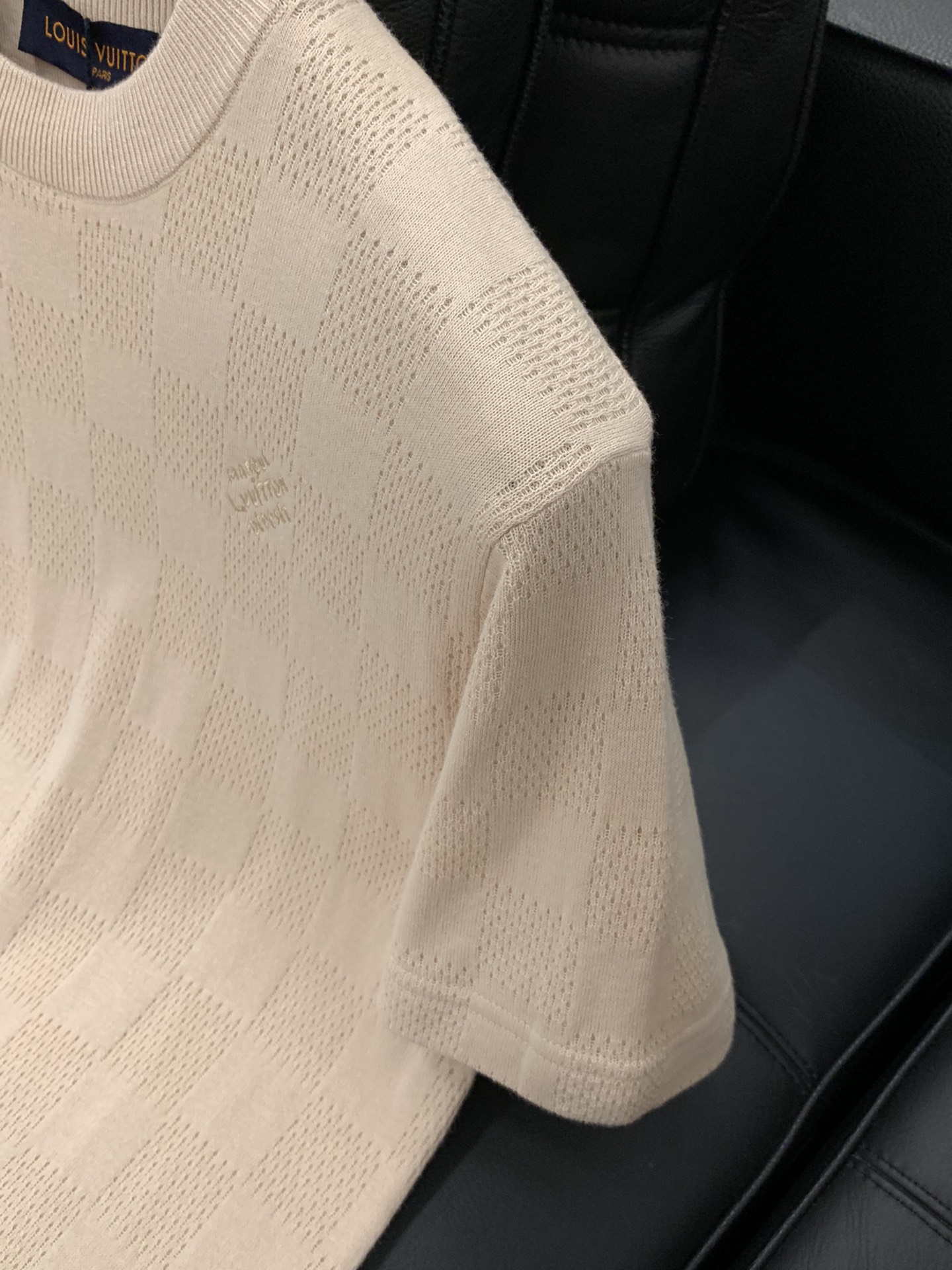 ，LouisVuitton 路易威登，2025夏季最新款，专柜同步有售，原单狠货，时尚休闲圆领短袖T恤，
