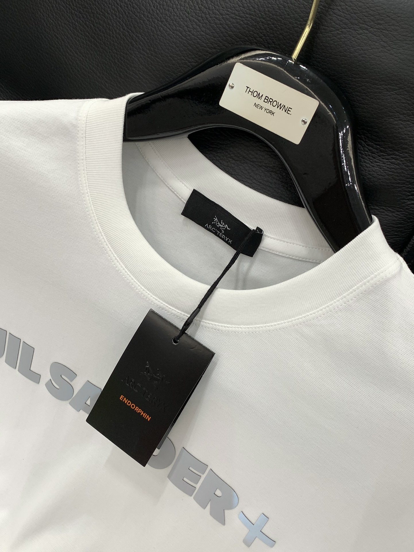 ，ARCTERYX 始祖鸟，2025夏季AW新品，时尚休闲圆领短袖T恤，专柜同步有售，原单狠货，进口原版