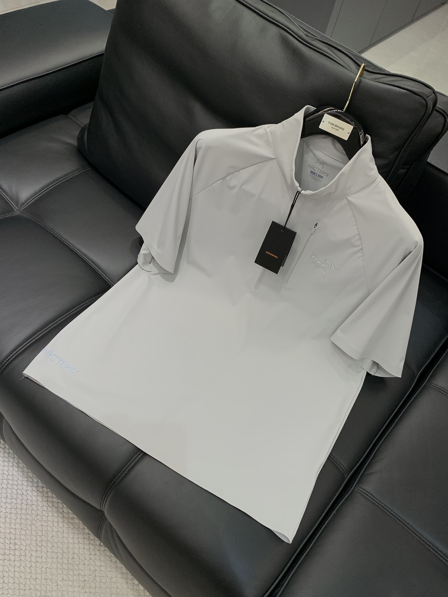 ，ARCTERYX 始祖鸟，2025夏季AW新品，时尚休闲圆领短袖T恤，专柜同步有售，原单狠货，进口原版