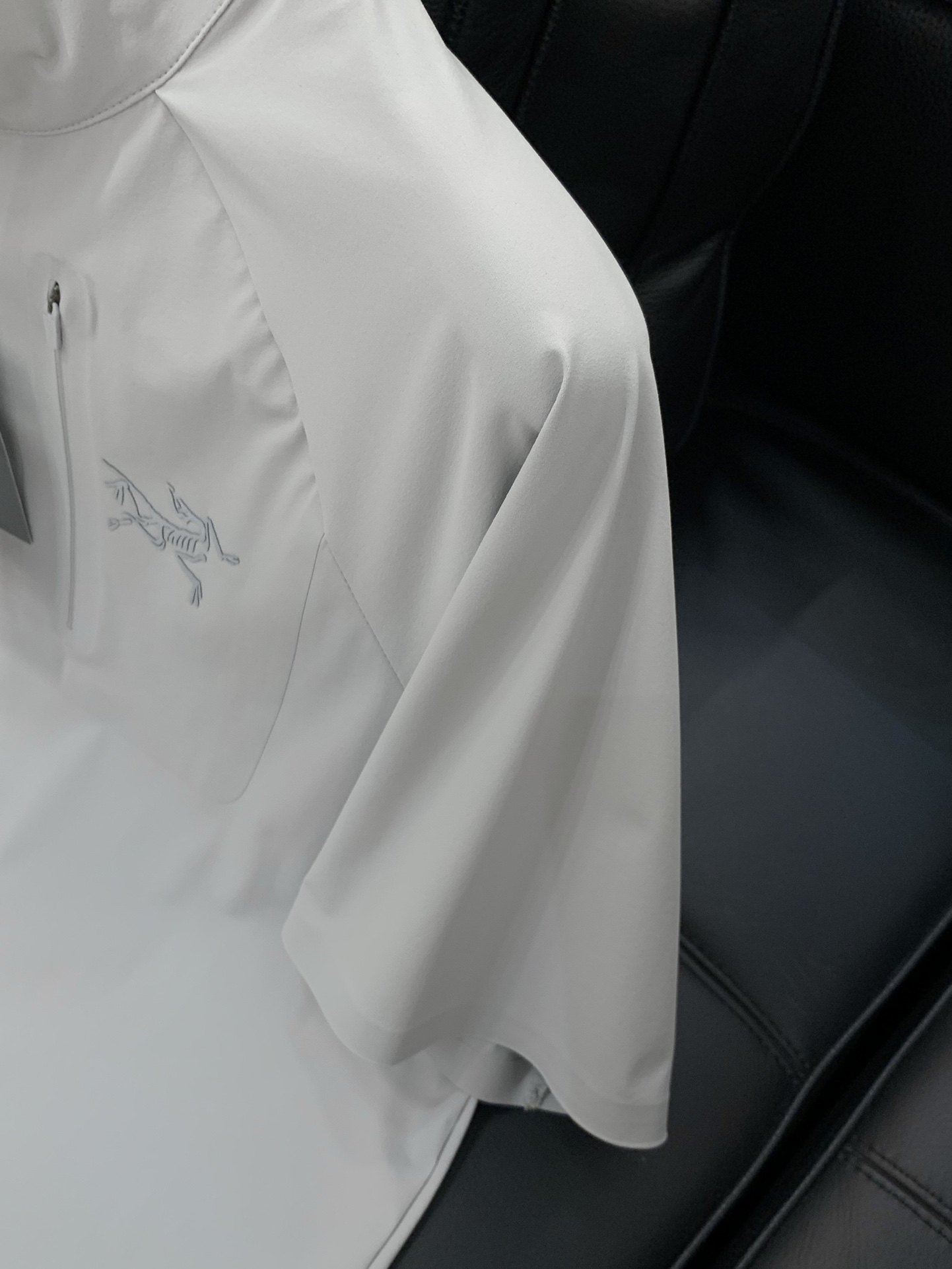 ，ARCTERYX 始祖鸟，2025夏季AW新品，时尚休闲圆领短袖T恤，专柜同步有售，原单狠货，进口原版