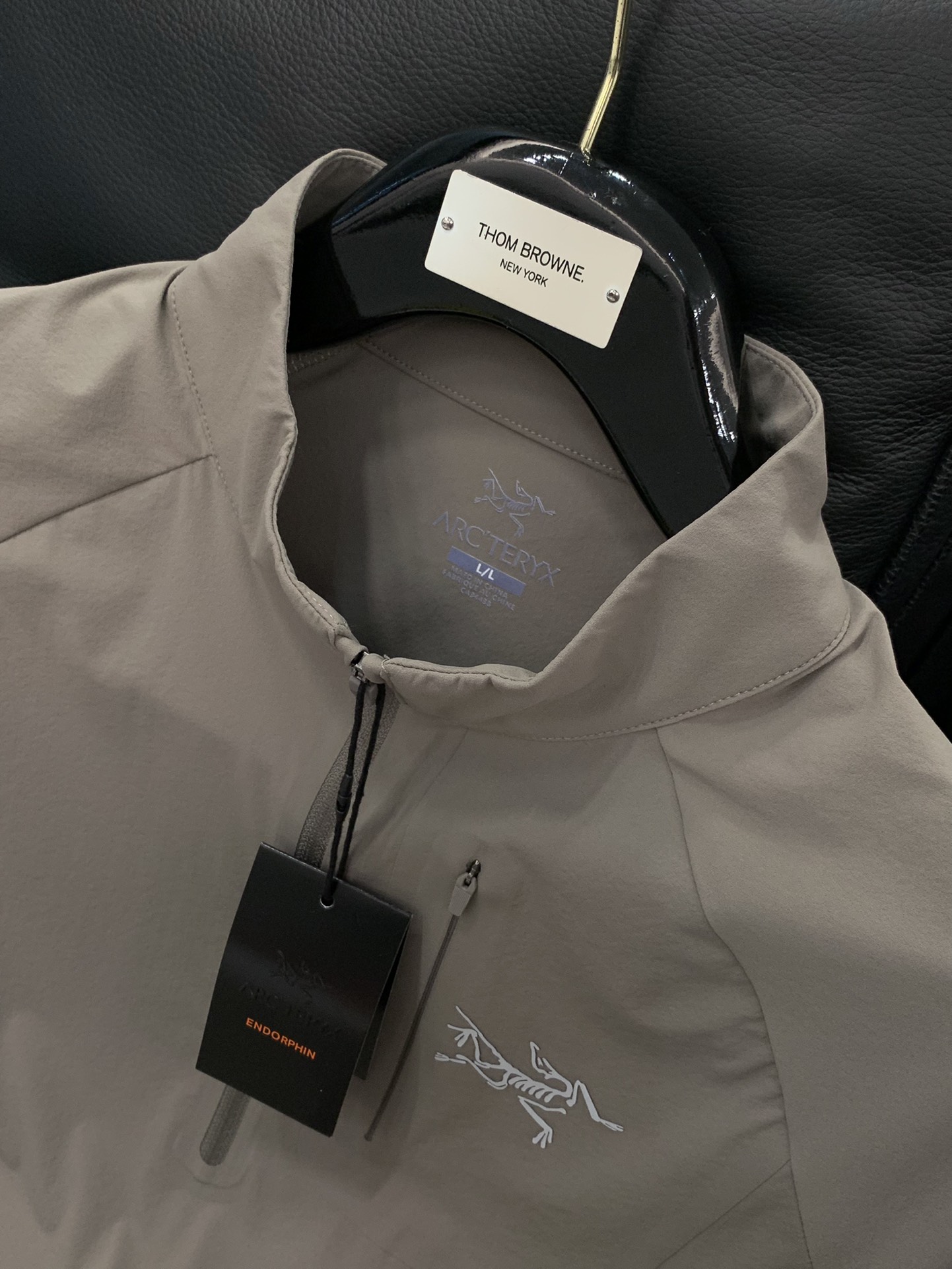 ，ARCTERYX 始祖鸟，2025夏季AW新品，时尚休闲圆领短袖T恤，专柜同步有售，原单狠货，进口原版