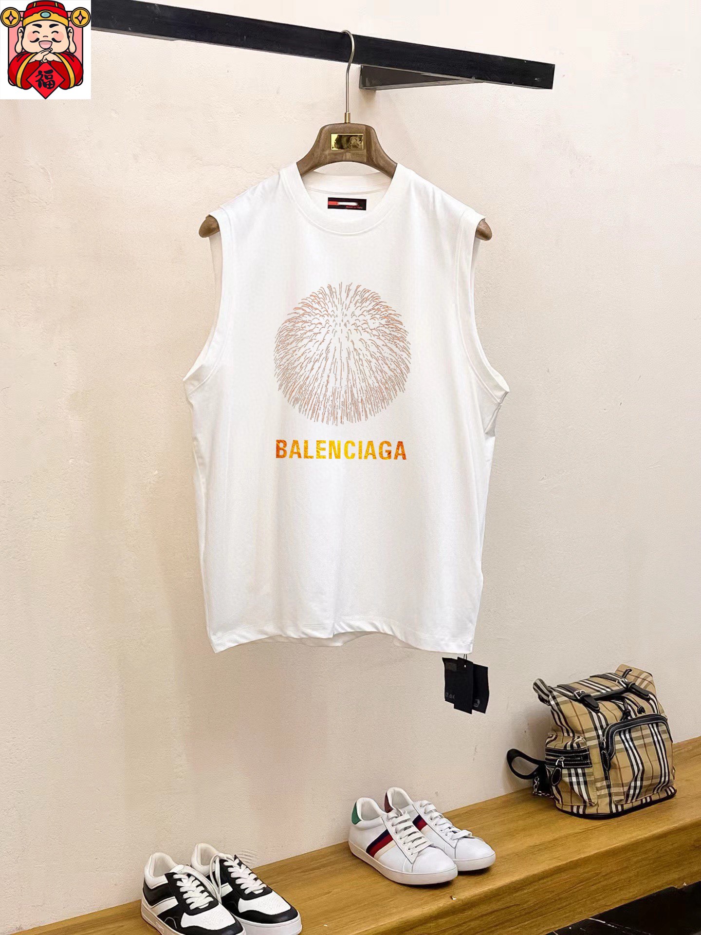 Balenciaga 品牌【BALENCIAGA 巴黎世家】2025夏季新品背心T袖 简约款式 任何人都可以轻松驾驶 进口定制丝光棉面料 手软舒适有型 吸汗透气