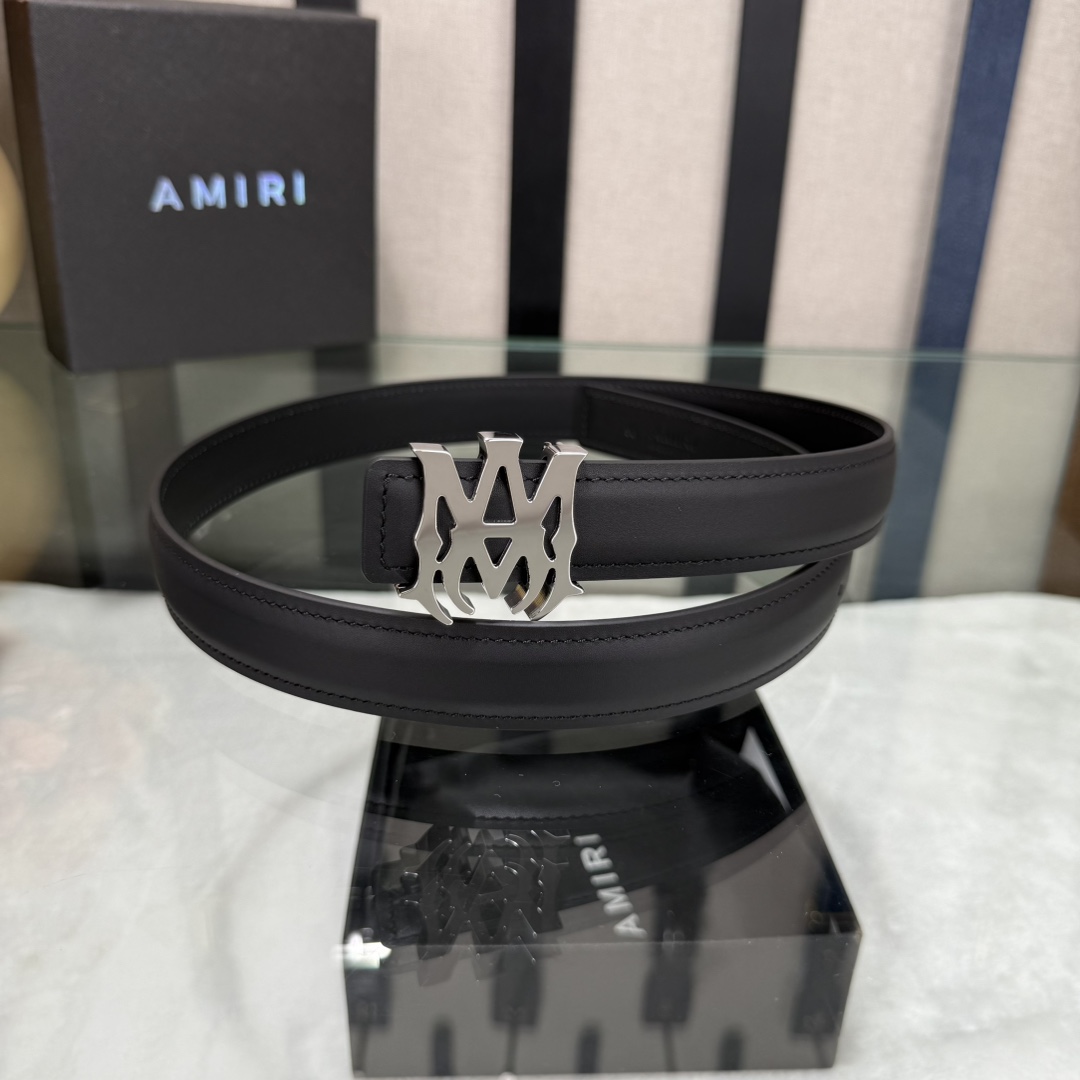  爱美丽AMIRI最新网红爆款双面牛皮皮带配原装盒专柜同步3.0宽新款上市了，原版牛皮，搭配钢扣，优雅，
