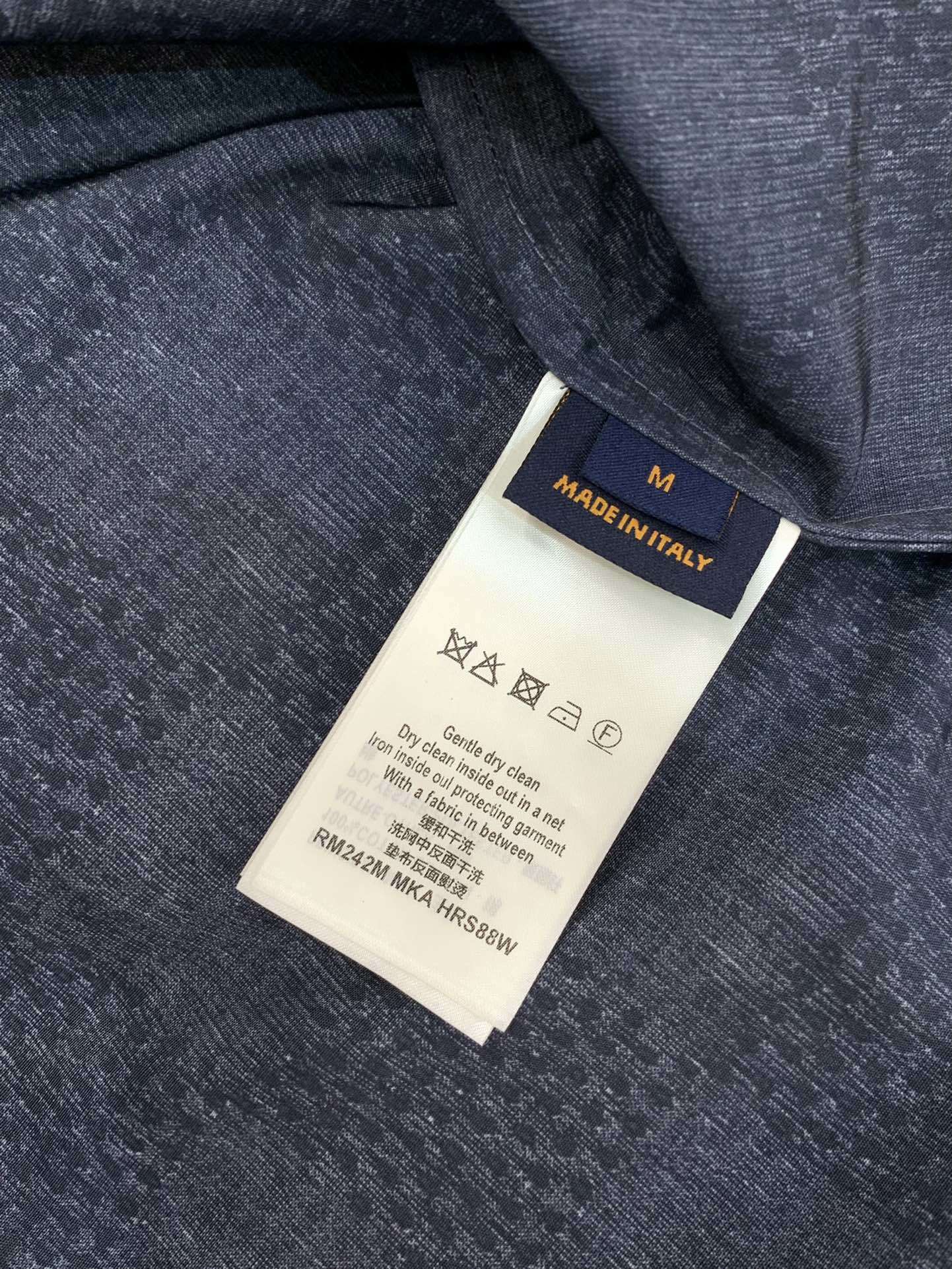 衣服,短裤,LouisVuitton 路易威登,2025夏季最新款,专柜同步有售,原单狠货,时尚休闲套装
