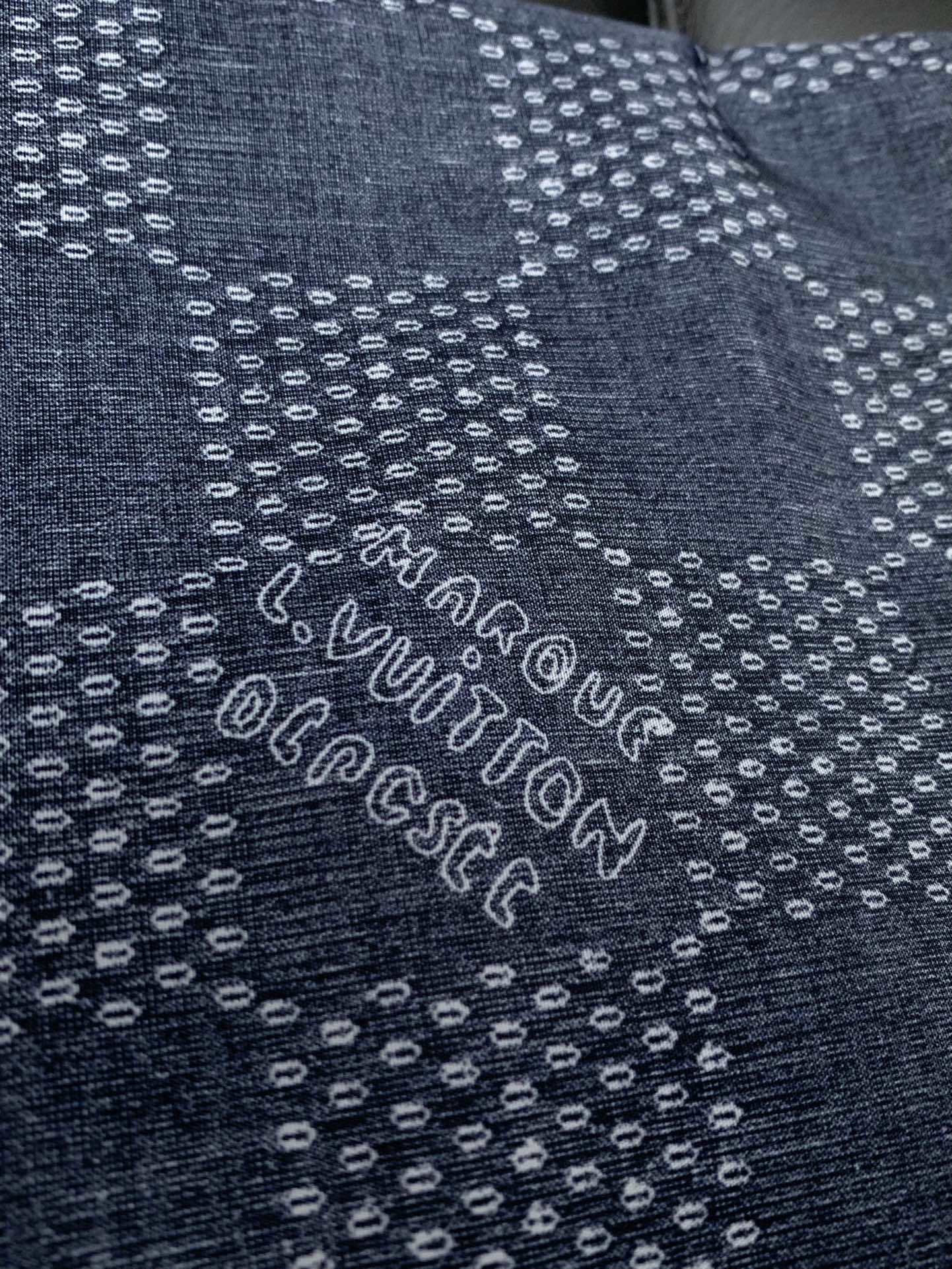 衣服,短裤,LouisVuitton 路易威登,2025夏季最新款,专柜同步有售,原单狠货,时尚休闲套装