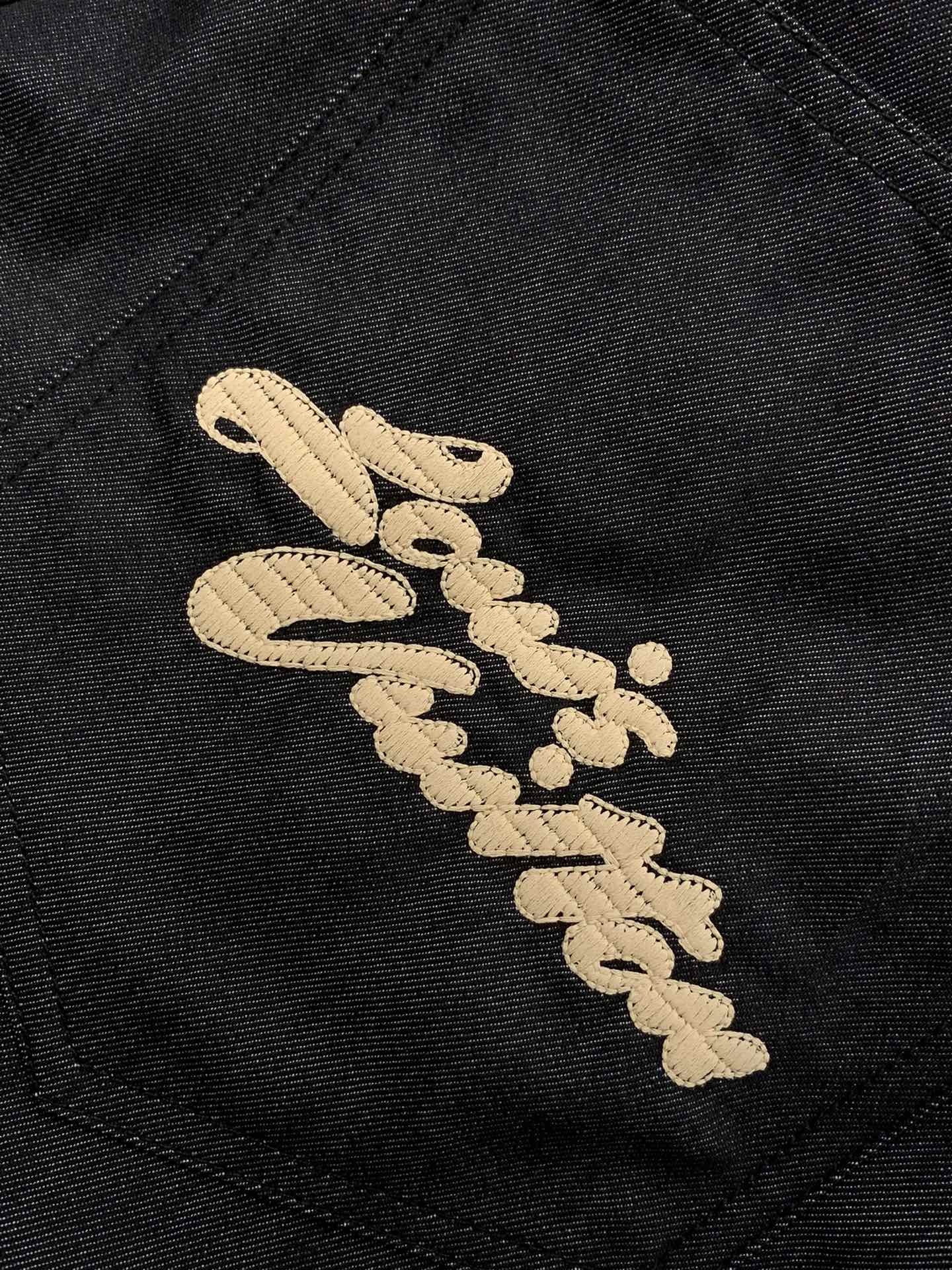 衣服,短裤,LouisVuitton 路易威登,2025夏季最新款,专柜同步有售,原单狠货,时尚休闲套装