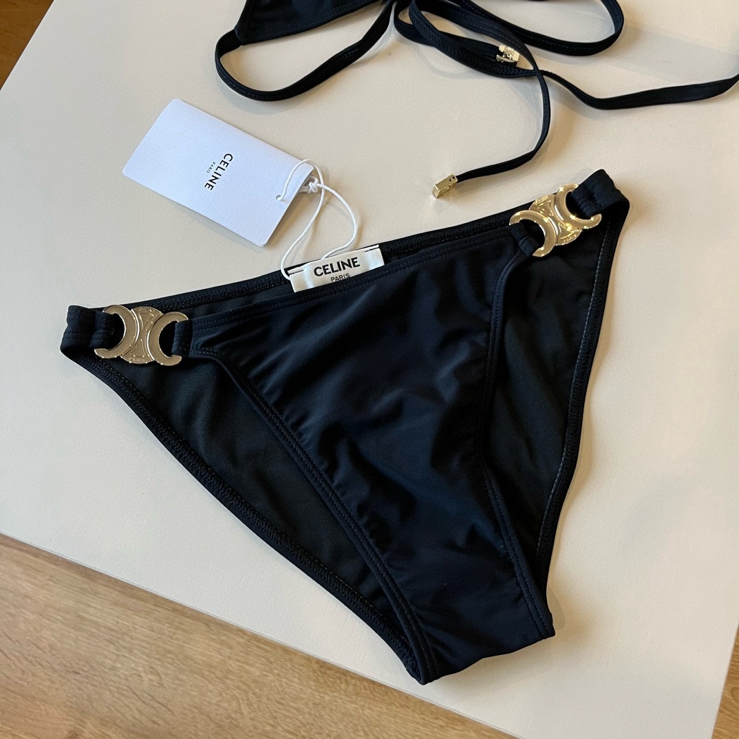 。

Celine赛琳新款比基尼，久等的款式，S M L XL