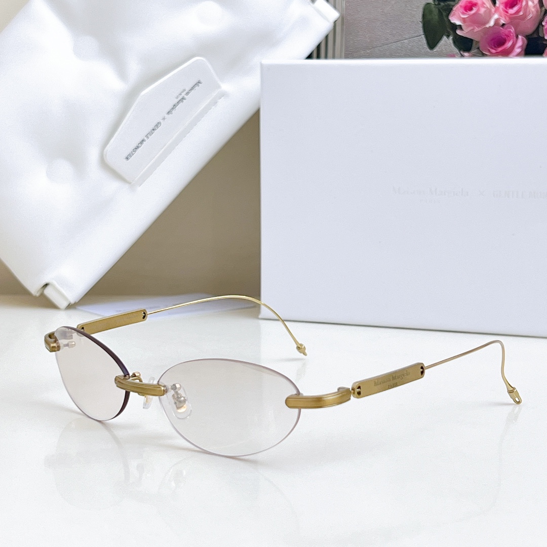  zP开模 纯钛TITANIUM
Maison Margiela x Gentle Monster
MO