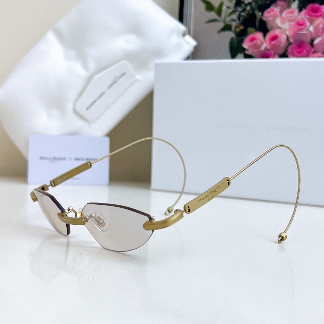  zP开模 纯钛TITANIUM
Maison Margiela x Gentle Monster
MO